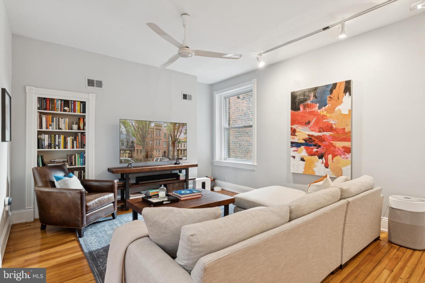 1406 12TH ST NW, WASHINGTON, District Of Columbia 20005, 6 Bedrooms Bedrooms, ,4 BathroomsBathrooms,Residential,For sale,1406 12TH ST NW,DCDC2221726 MLS # DCDC2221726