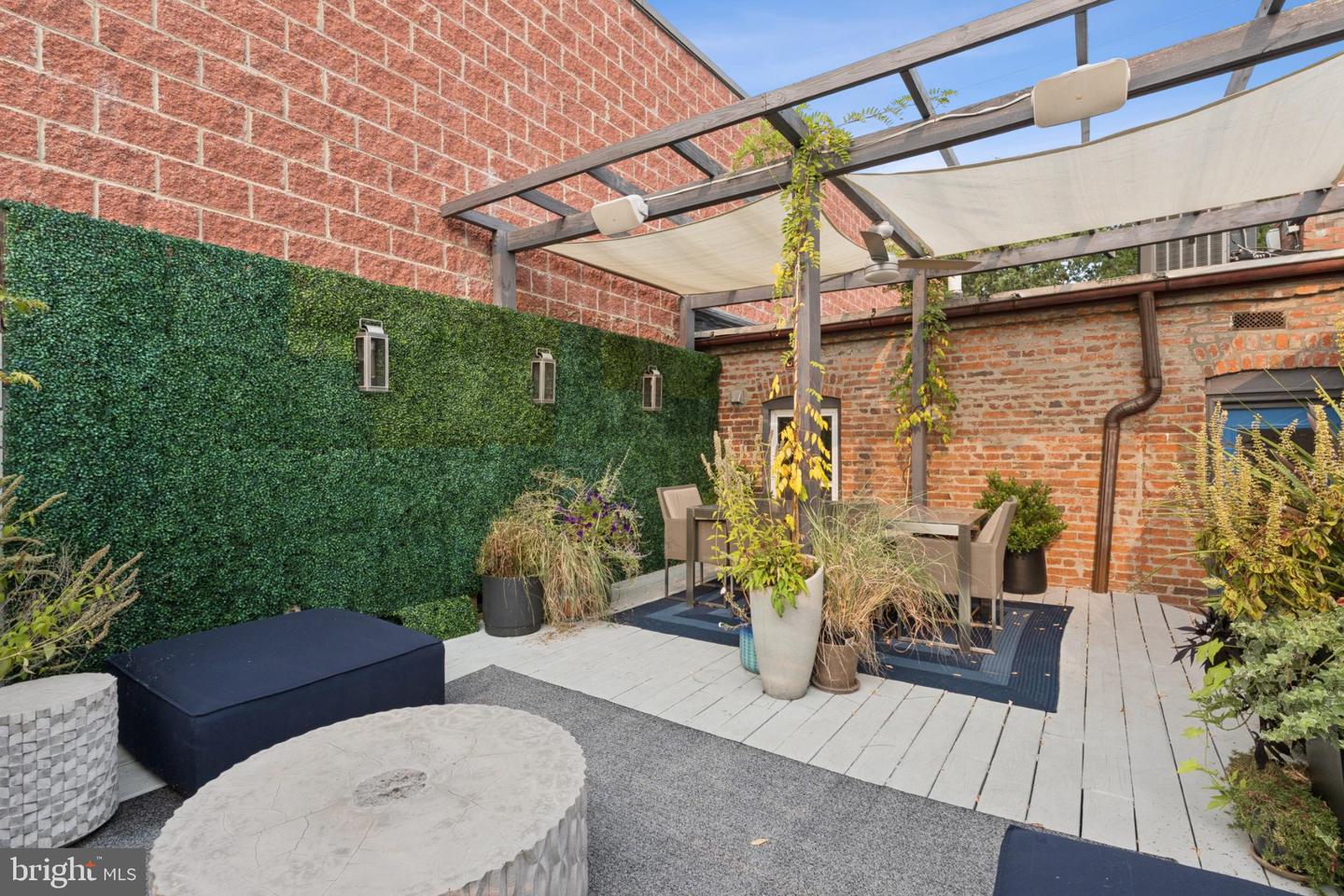 1406 12TH ST NW, WASHINGTON, District Of Columbia 20005, 6 Bedrooms Bedrooms, ,4 BathroomsBathrooms,Residential,For sale,1406 12TH ST NW,DCDC2221726 MLS # DCDC2221726