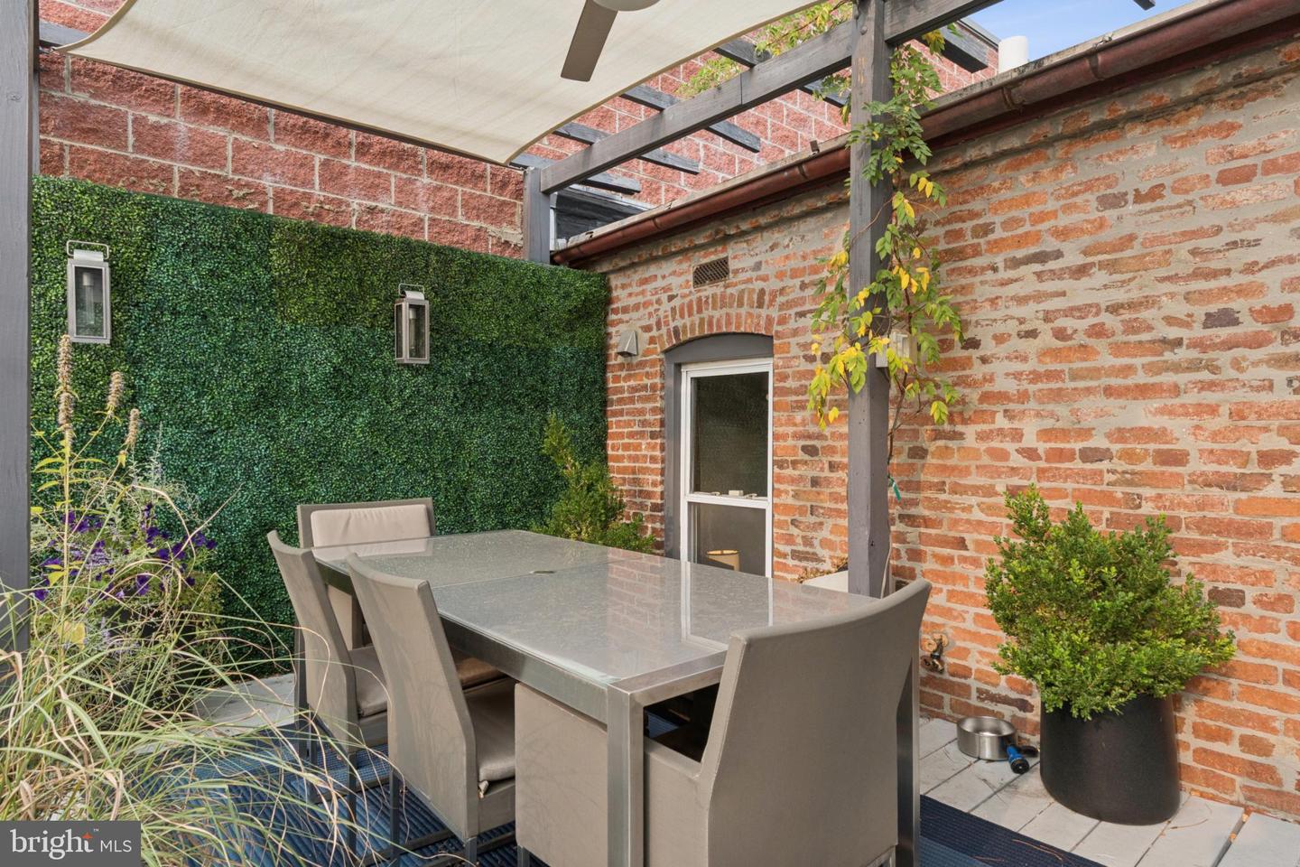 1406 12TH ST NW, WASHINGTON, District Of Columbia 20005, 6 Bedrooms Bedrooms, ,4 BathroomsBathrooms,Residential,For sale,1406 12TH ST NW,DCDC2221726 MLS # DCDC2221726