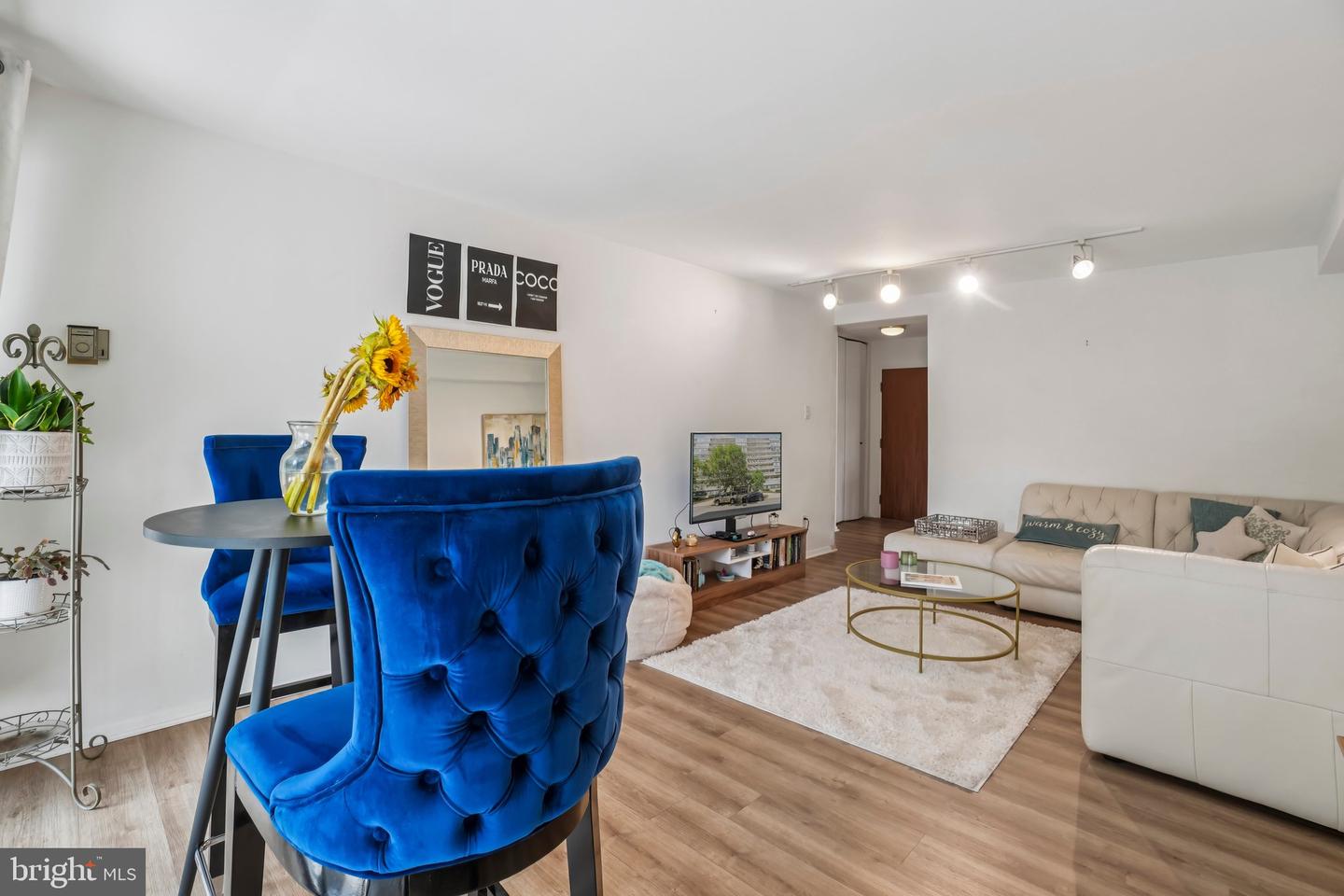 730 24TH ST NW #205, WASHINGTON, District Of Columbia 20037, 1 Bedroom Bedrooms, ,1 BathroomBathrooms,Residential,For sale,730 24TH ST NW #205,DCDC2221800 MLS # DCDC2221800 730 24TH ST NW #205, WASHINGTON, District Of Columbia 20037, 1 Bedroom Bedrooms, ,1 BathroomBathrooms,Residential,For sale,730 24TH ST NW #205,DCDC2221800 MLS # DCDC2221800