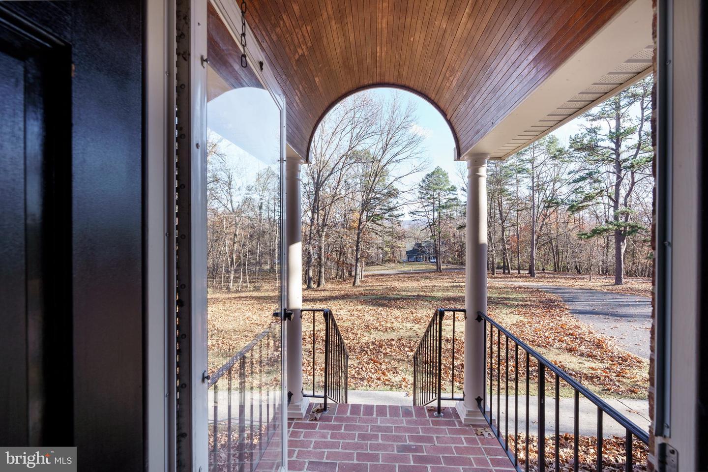 123 OAK HILL DR, WOODSTOCK, Virginia 22664, 3 Bedrooms Bedrooms, ,3 BathroomsBathrooms,Residential,For sale,123 OAK HILL DR,VASH2012552 MLS # VASH2012552 123 OAK HILL DR, WOODSTOCK, Virginia 22664, 3 Bedrooms Bedrooms, ,3 BathroomsBathrooms,Residential,For sale,123 OAK HILL DR,VASH2012552 MLS # VASH2012552