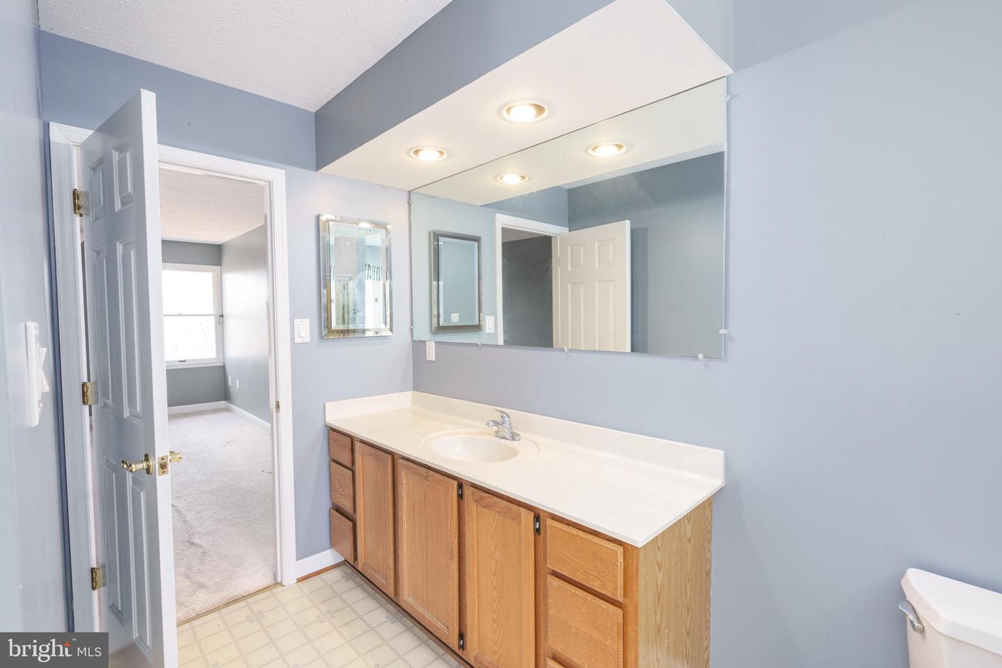 123 OAK HILL DR, WOODSTOCK, Virginia 22664, 3 Bedrooms Bedrooms, ,3 BathroomsBathrooms,Residential,For sale,123 OAK HILL DR,VASH2012552 MLS # VASH2012552 123 OAK HILL DR, WOODSTOCK, Virginia 22664, 3 Bedrooms Bedrooms, ,3 BathroomsBathrooms,Residential,For sale,123 OAK HILL DR,VASH2012552 MLS # VASH2012552