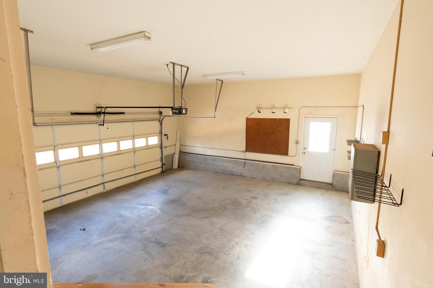 123 OAK HILL DR, WOODSTOCK, Virginia 22664, 3 Bedrooms Bedrooms, ,3 BathroomsBathrooms,Residential,For sale,123 OAK HILL DR,VASH2012552 MLS # VASH2012552 123 OAK HILL DR, WOODSTOCK, Virginia 22664, 3 Bedrooms Bedrooms, ,3 BathroomsBathrooms,Residential,For sale,123 OAK HILL DR,VASH2012552 MLS # VASH2012552