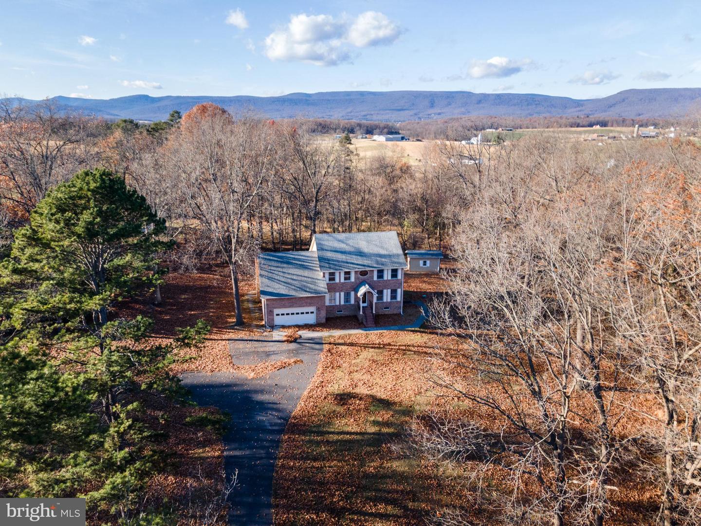 123 OAK HILL DR, WOODSTOCK, Virginia 22664, 3 Bedrooms Bedrooms, ,3 BathroomsBathrooms,Residential,For sale,123 OAK HILL DR,VASH2012552 MLS # VASH2012552 123 OAK HILL DR, WOODSTOCK, Virginia 22664, 3 Bedrooms Bedrooms, ,3 BathroomsBathrooms,Residential,For sale,123 OAK HILL DR,VASH2012552 MLS # VASH2012552