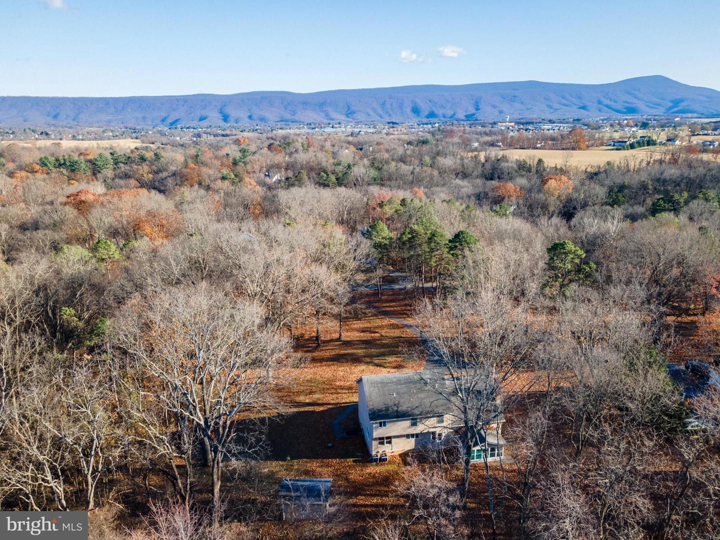 123 OAK HILL DR, WOODSTOCK, Virginia 22664, 3 Bedrooms Bedrooms, ,3 BathroomsBathrooms,Residential,For sale,123 OAK HILL DR,VASH2012552 MLS # VASH2012552 123 OAK HILL DR, WOODSTOCK, Virginia 22664, 3 Bedrooms Bedrooms, ,3 BathroomsBathrooms,Residential,For sale,123 OAK HILL DR,VASH2012552 MLS # VASH2012552