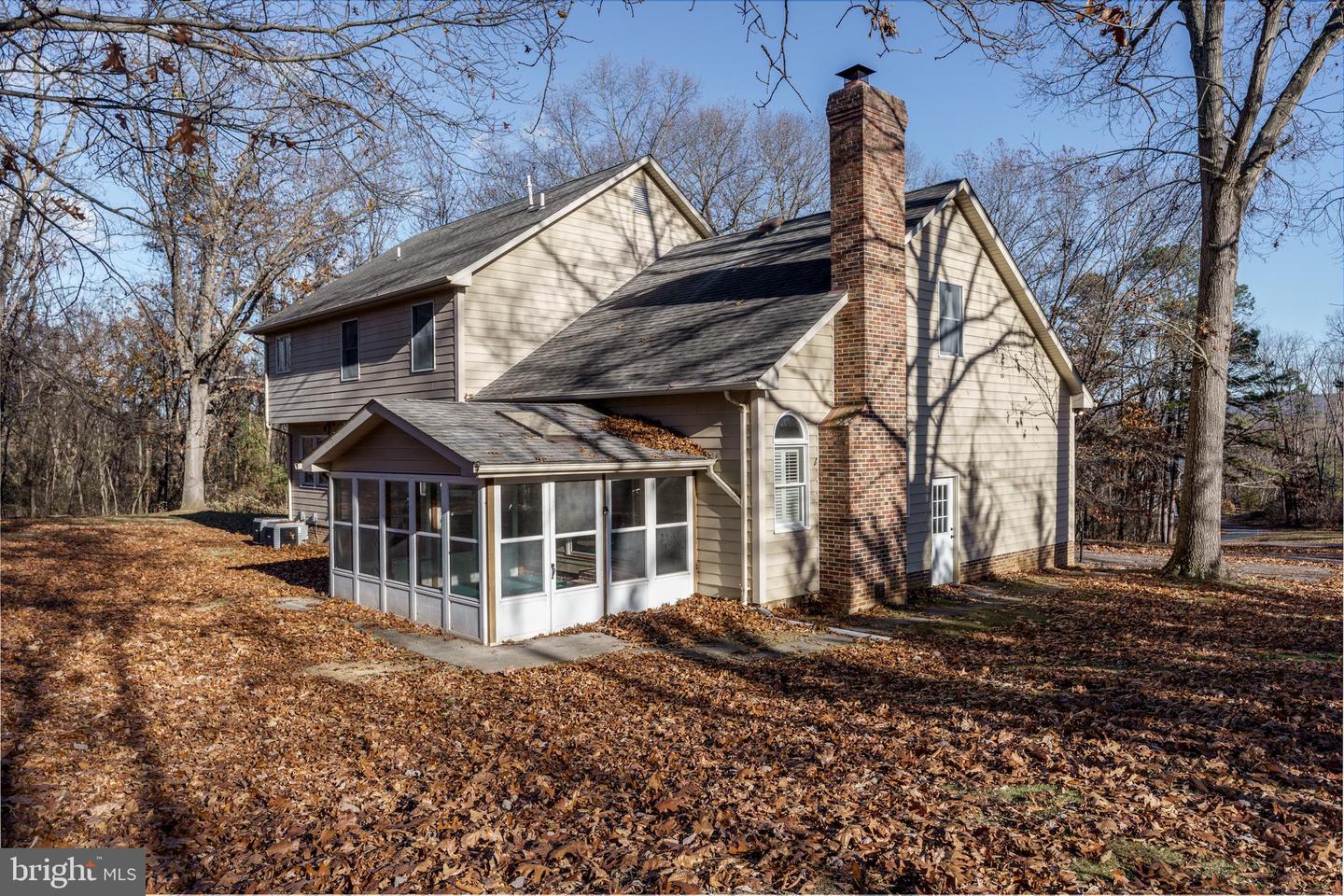 123 OAK HILL DR, WOODSTOCK, Virginia 22664, 3 Bedrooms Bedrooms, ,3 BathroomsBathrooms,Residential,For sale,123 OAK HILL DR,VASH2012552 MLS # VASH2012552 123 OAK HILL DR, WOODSTOCK, Virginia 22664, 3 Bedrooms Bedrooms, ,3 BathroomsBathrooms,Residential,For sale,123 OAK HILL DR,VASH2012552 MLS # VASH2012552