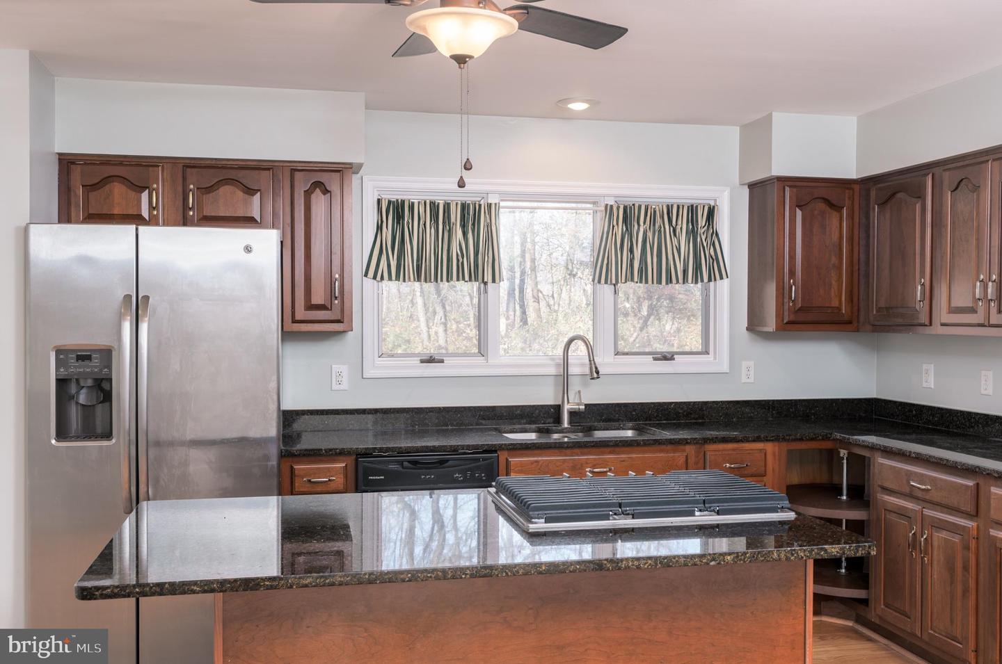 123 OAK HILL DR, WOODSTOCK, Virginia 22664, 3 Bedrooms Bedrooms, ,3 BathroomsBathrooms,Residential,For sale,123 OAK HILL DR,VASH2012552 MLS # VASH2012552 123 OAK HILL DR, WOODSTOCK, Virginia 22664, 3 Bedrooms Bedrooms, ,3 BathroomsBathrooms,Residential,For sale,123 OAK HILL DR,VASH2012552 MLS # VASH2012552