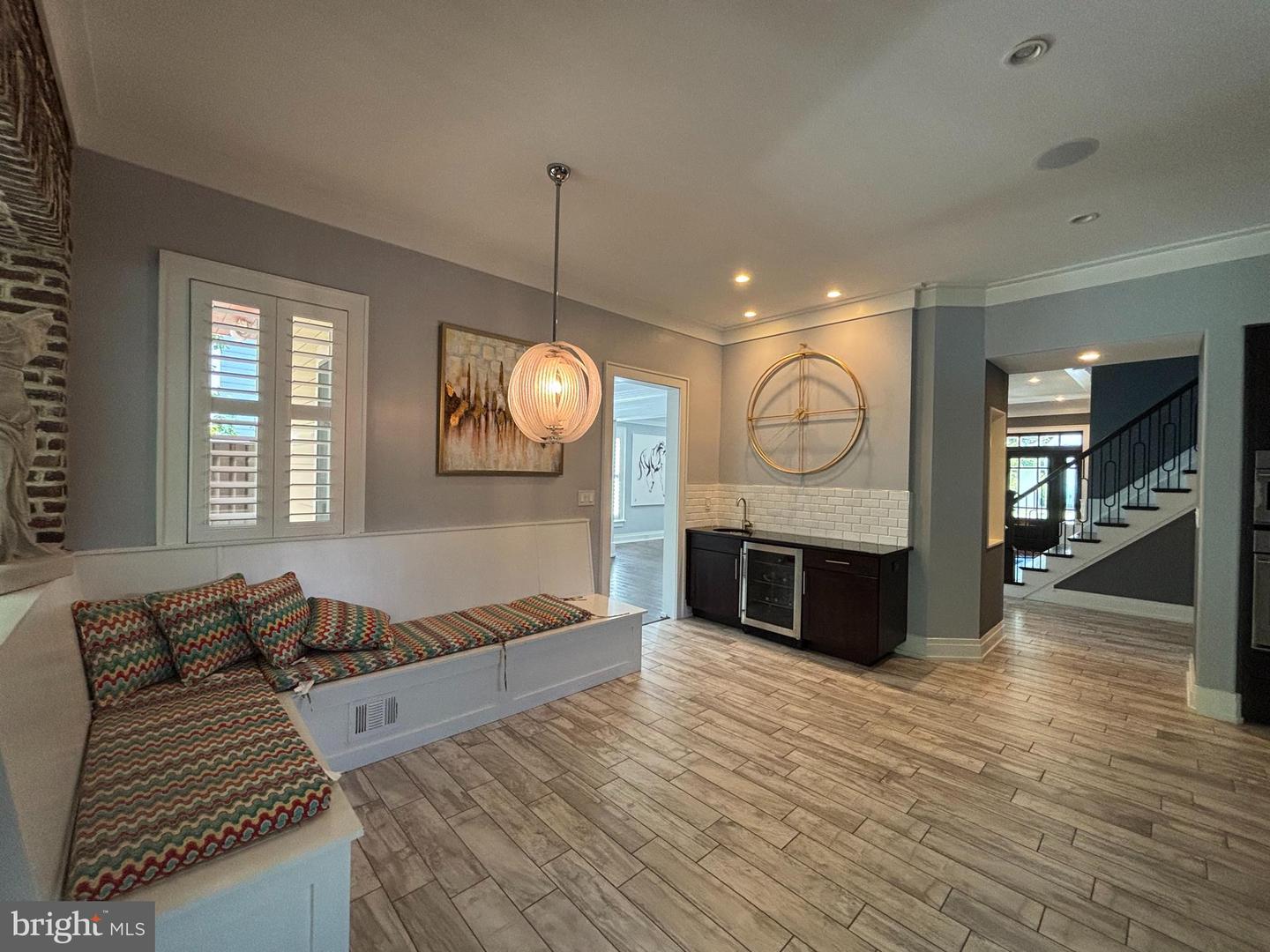 510 WALKER ST SW, VIENNA, Virginia 22180, 5 Bedrooms Bedrooms, ,4 BathroomsBathrooms,Residential,For sale,510 WALKER ST SW,VAFX2267652 MLS # VAFX2267652