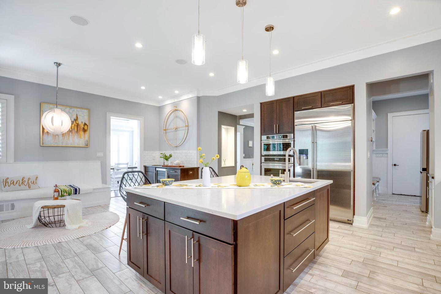 510 WALKER ST SW, VIENNA, Virginia 22180, 5 Bedrooms Bedrooms, ,4 BathroomsBathrooms,Residential,For sale,510 WALKER ST SW,VAFX2267652 MLS # VAFX2267652