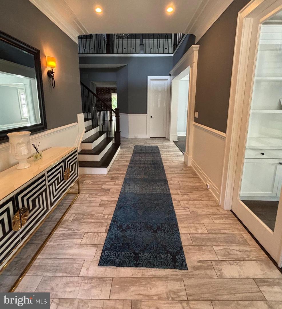 510 WALKER ST SW, VIENNA, Virginia 22180, 5 Bedrooms Bedrooms, ,4 BathroomsBathrooms,Residential,For sale,510 WALKER ST SW,VAFX2267652 MLS # VAFX2267652