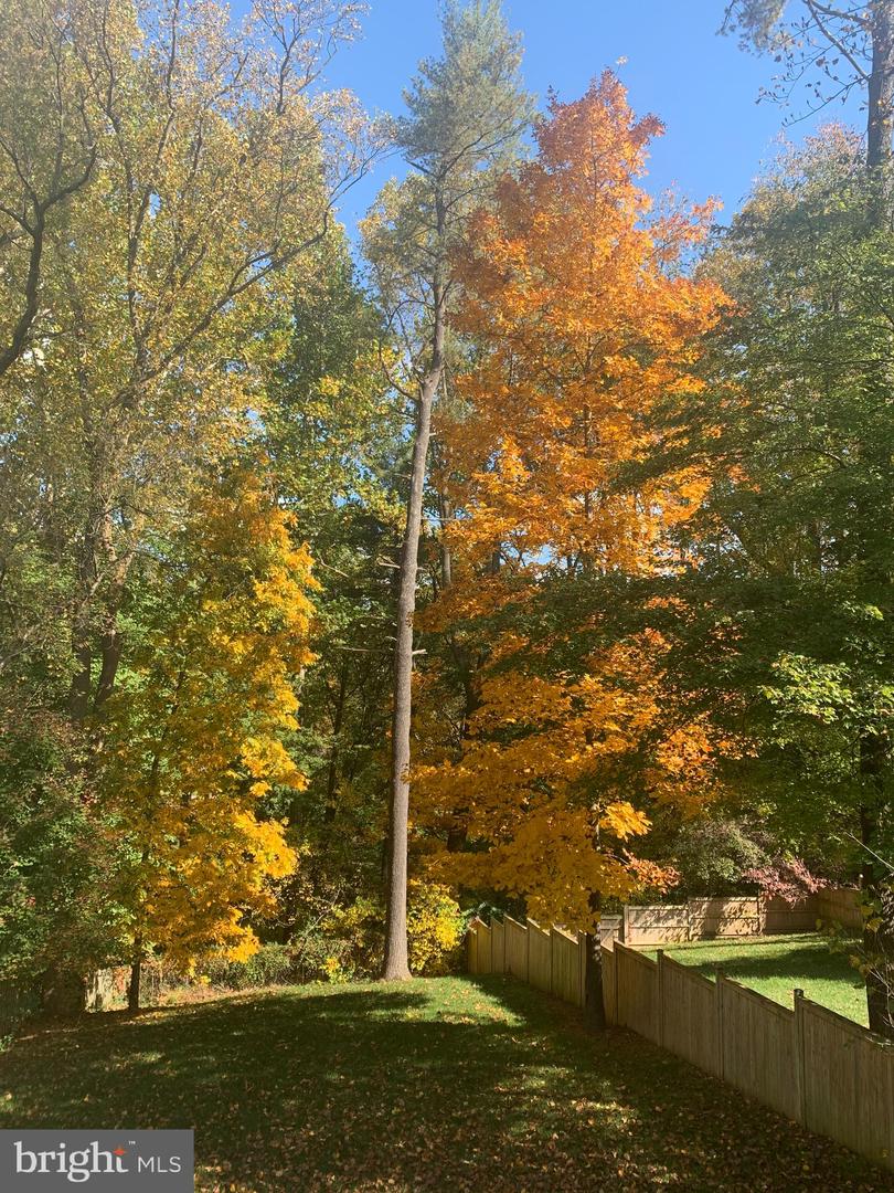 510 WALKER ST SW, VIENNA, Virginia 22180, 5 Bedrooms Bedrooms, ,4 BathroomsBathrooms,Residential,For sale,510 WALKER ST SW,VAFX2267652 MLS # VAFX2267652