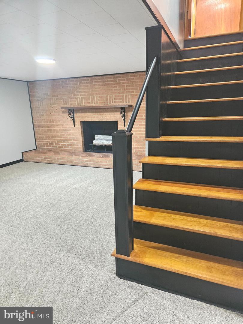 421 SUPERIOR AVE, WINCHESTER, Virginia 22601, 3 Bedrooms Bedrooms, ,2 BathroomsBathrooms,Residential,For sale,421 SUPERIOR AVE,VAWI2009092 MLS # VAWI2009092