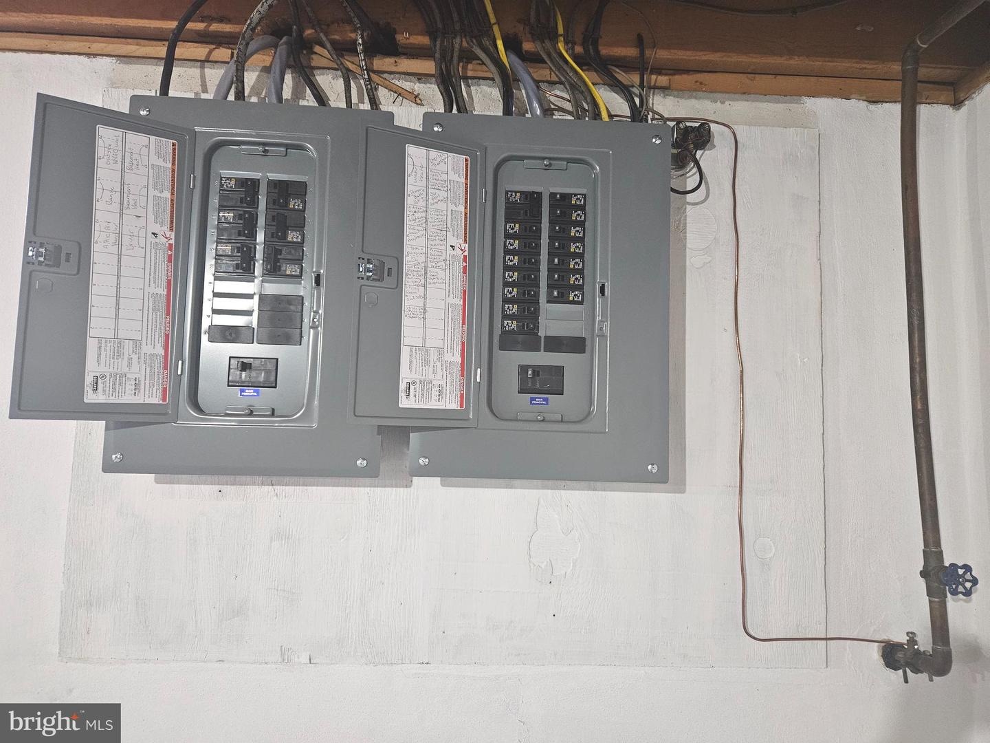 421 SUPERIOR AVE, WINCHESTER, Virginia 22601, 3 Bedrooms Bedrooms, ,2 BathroomsBathrooms,Residential,For sale,421 SUPERIOR AVE,VAWI2009092 MLS # VAWI2009092