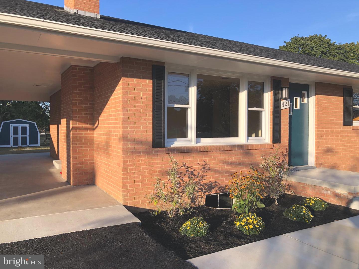 421 SUPERIOR AVE, WINCHESTER, Virginia 22601, 3 Bedrooms Bedrooms, ,2 BathroomsBathrooms,Residential,For sale,421 SUPERIOR AVE,VAWI2009092 MLS # VAWI2009092