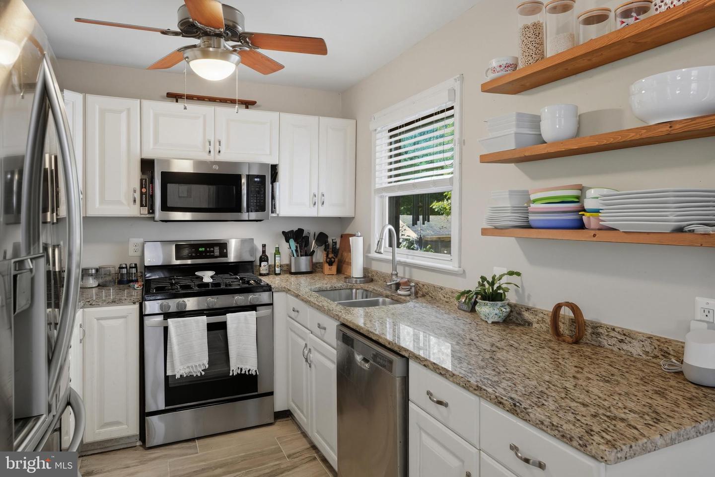 2908 MONROE PL, FALLS CHURCH, Virginia 22042, 3 Bedrooms Bedrooms, ,3 BathroomsBathrooms,Residential,For sale,2908 MONROE PL,VAFX2267772 MLS # VAFX2267772