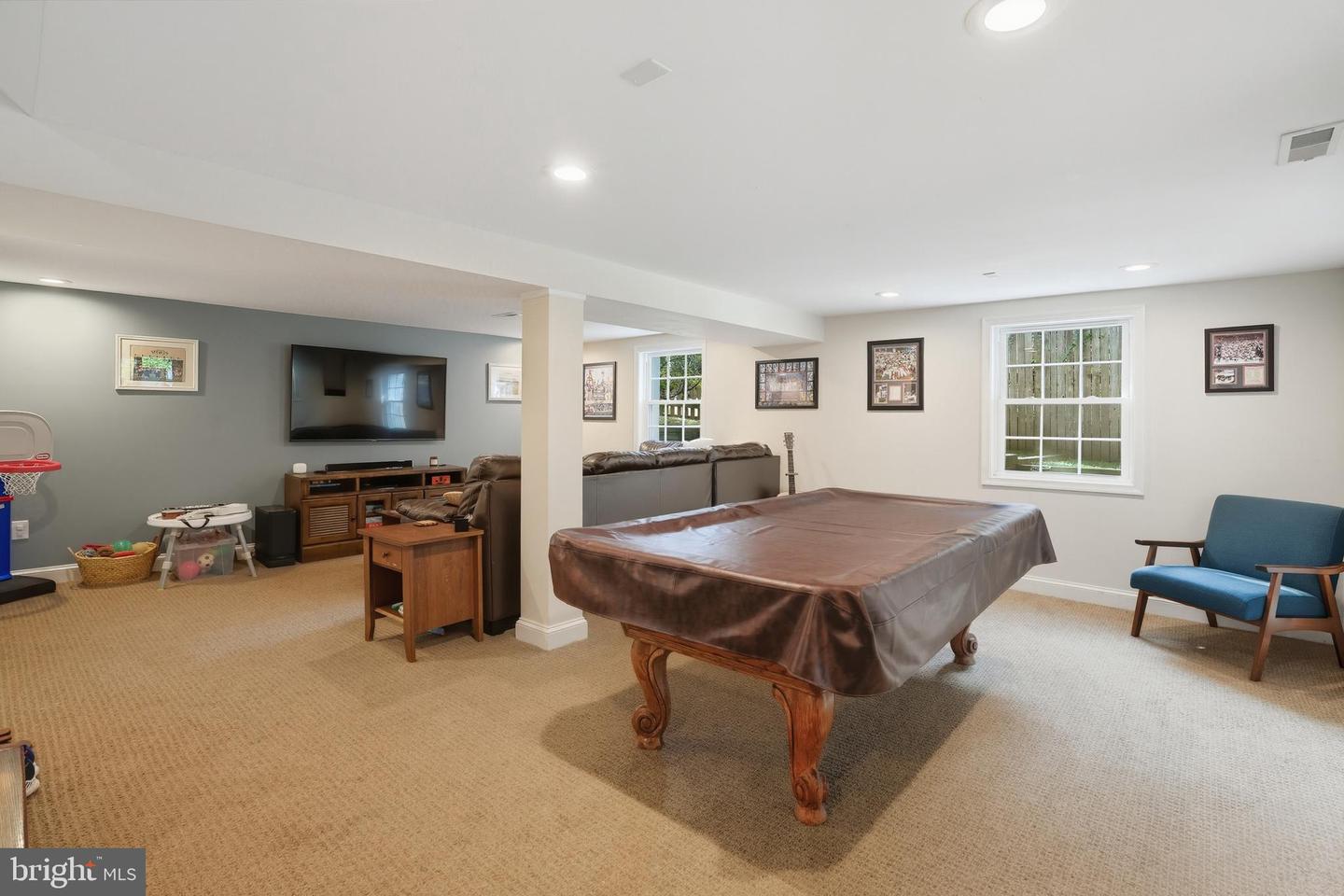 2908 MONROE PL, FALLS CHURCH, Virginia 22042, 3 Bedrooms Bedrooms, ,3 BathroomsBathrooms,Residential,For sale,2908 MONROE PL,VAFX2267772 MLS # VAFX2267772