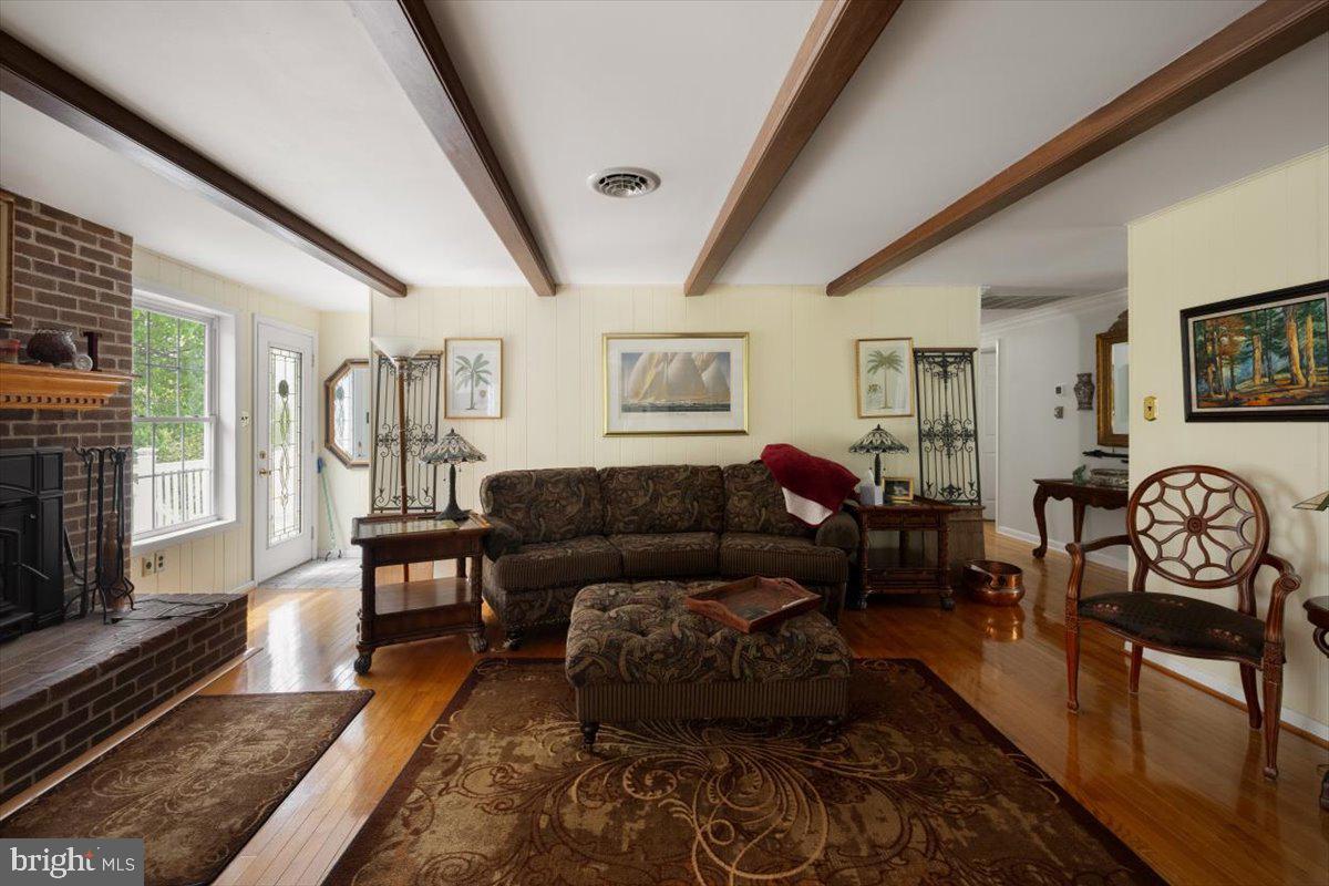 1049 LAUREL GROVE RD, WINCHESTER, Virginia 22602, 3 Bedrooms Bedrooms, ,3 BathroomsBathrooms,Residential,For sale,1049 LAUREL GROVE RD,VAFV2036868 MLS # VAFV2036868