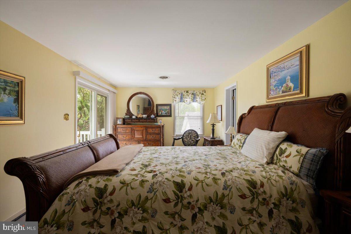 1049 LAUREL GROVE RD, WINCHESTER, Virginia 22602, 3 Bedrooms Bedrooms, ,3 BathroomsBathrooms,Residential,For sale,1049 LAUREL GROVE RD,VAFV2036868 MLS # VAFV2036868