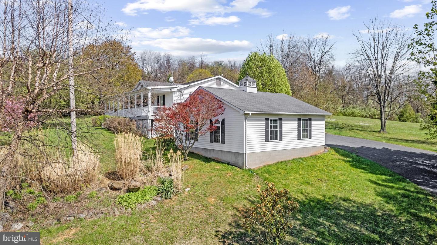 1049 LAUREL GROVE RD, WINCHESTER, Virginia 22602, 3 Bedrooms Bedrooms, ,3 BathroomsBathrooms,Residential,For sale,1049 LAUREL GROVE RD,VAFV2036868 MLS # VAFV2036868