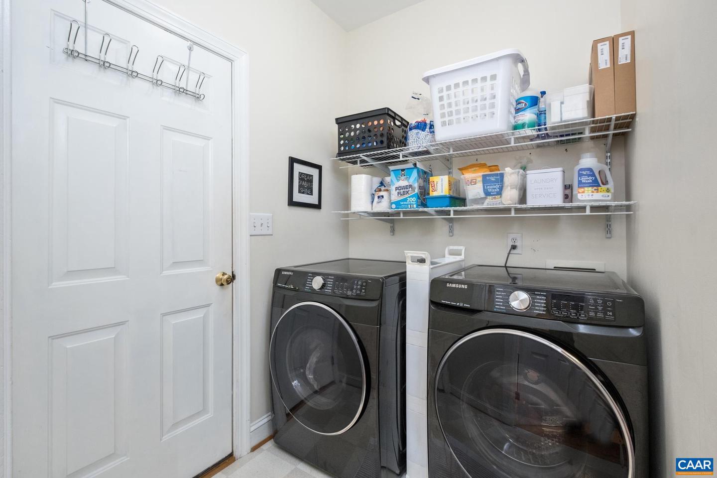 3070 CHIMNEY RDG, CHARLOTTESVILLE, Virginia 22911, 6 Bedrooms Bedrooms, ,4 BathroomsBathrooms,Residential,For sale,3070 CHIMNEY RDG,669102 MLS # 669102