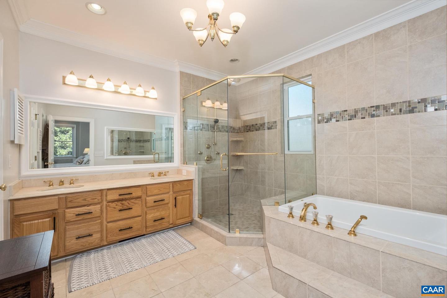 3070 CHIMNEY RDG, CHARLOTTESVILLE, Virginia 22911, 6 Bedrooms Bedrooms, ,4 BathroomsBathrooms,Residential,For sale,3070 CHIMNEY RDG,669102 MLS # 669102