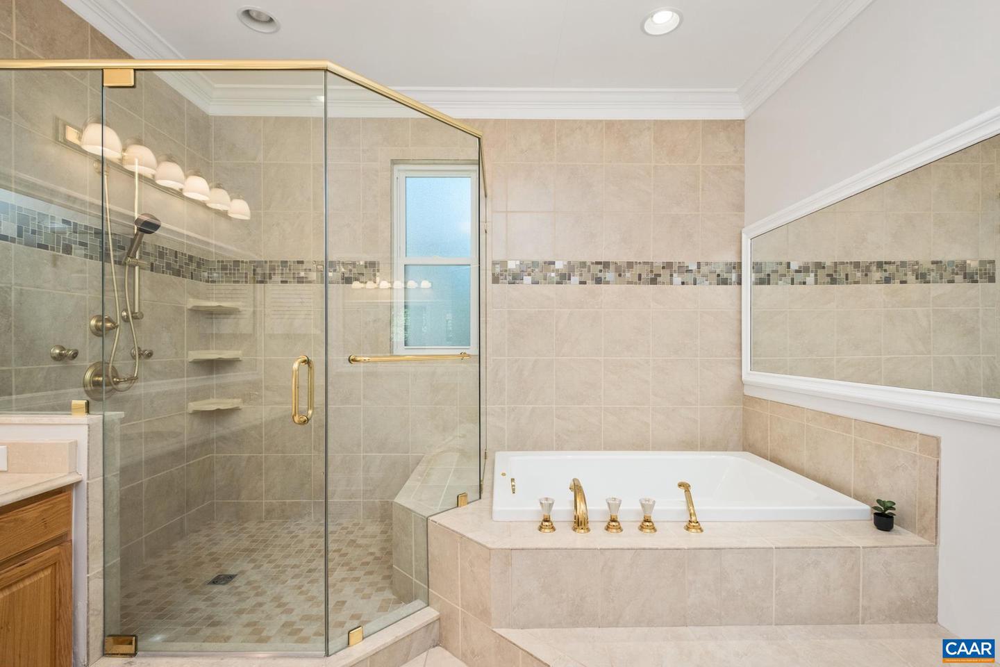 3070 CHIMNEY RDG, CHARLOTTESVILLE, Virginia 22911, 6 Bedrooms Bedrooms, ,4 BathroomsBathrooms,Residential,For sale,3070 CHIMNEY RDG,669102 MLS # 669102