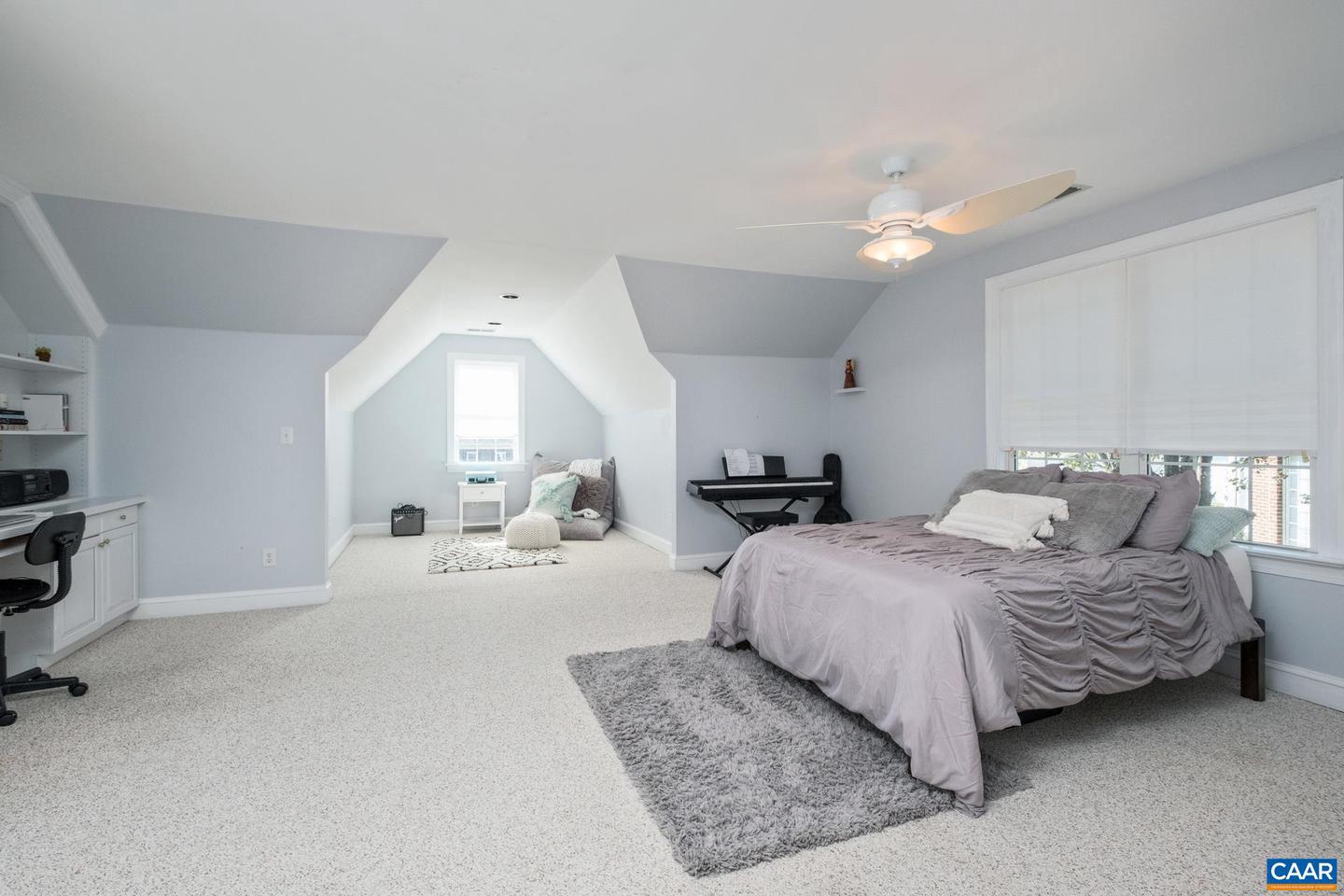 3070 CHIMNEY RDG, CHARLOTTESVILLE, Virginia 22911, 6 Bedrooms Bedrooms, ,4 BathroomsBathrooms,Residential,For sale,3070 CHIMNEY RDG,669102 MLS # 669102