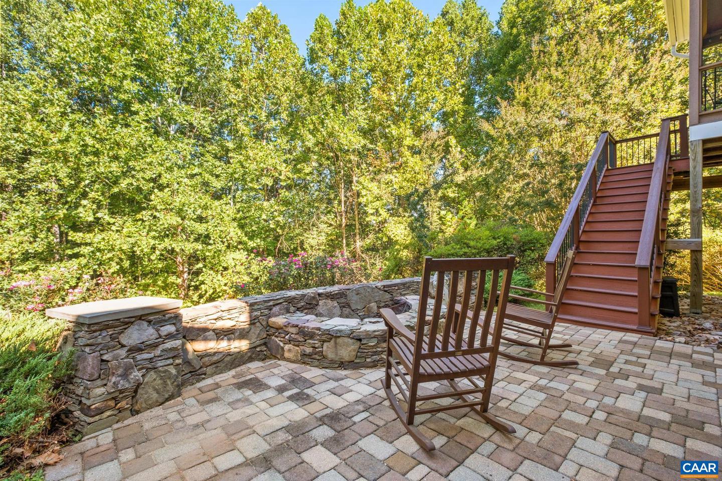 3070 CHIMNEY RDG, CHARLOTTESVILLE, Virginia 22911, 6 Bedrooms Bedrooms, ,4 BathroomsBathrooms,Residential,For sale,3070 CHIMNEY RDG,669102 MLS # 669102