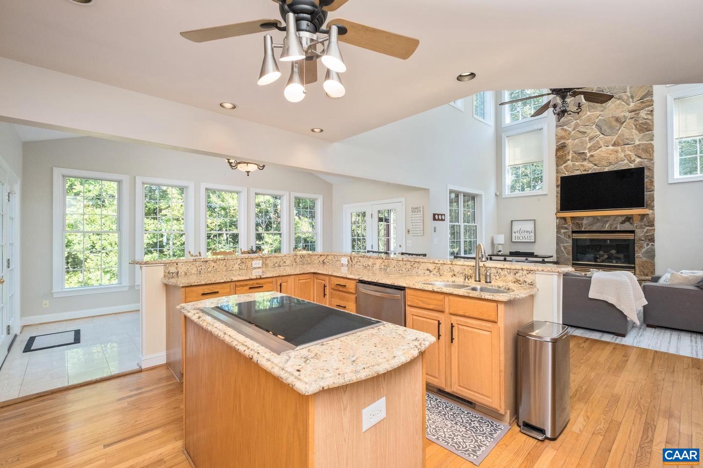 3070 CHIMNEY RDG, CHARLOTTESVILLE, Virginia 22911, 6 Bedrooms Bedrooms, ,4 BathroomsBathrooms,Residential,For sale,3070 CHIMNEY RDG,669102 MLS # 669102