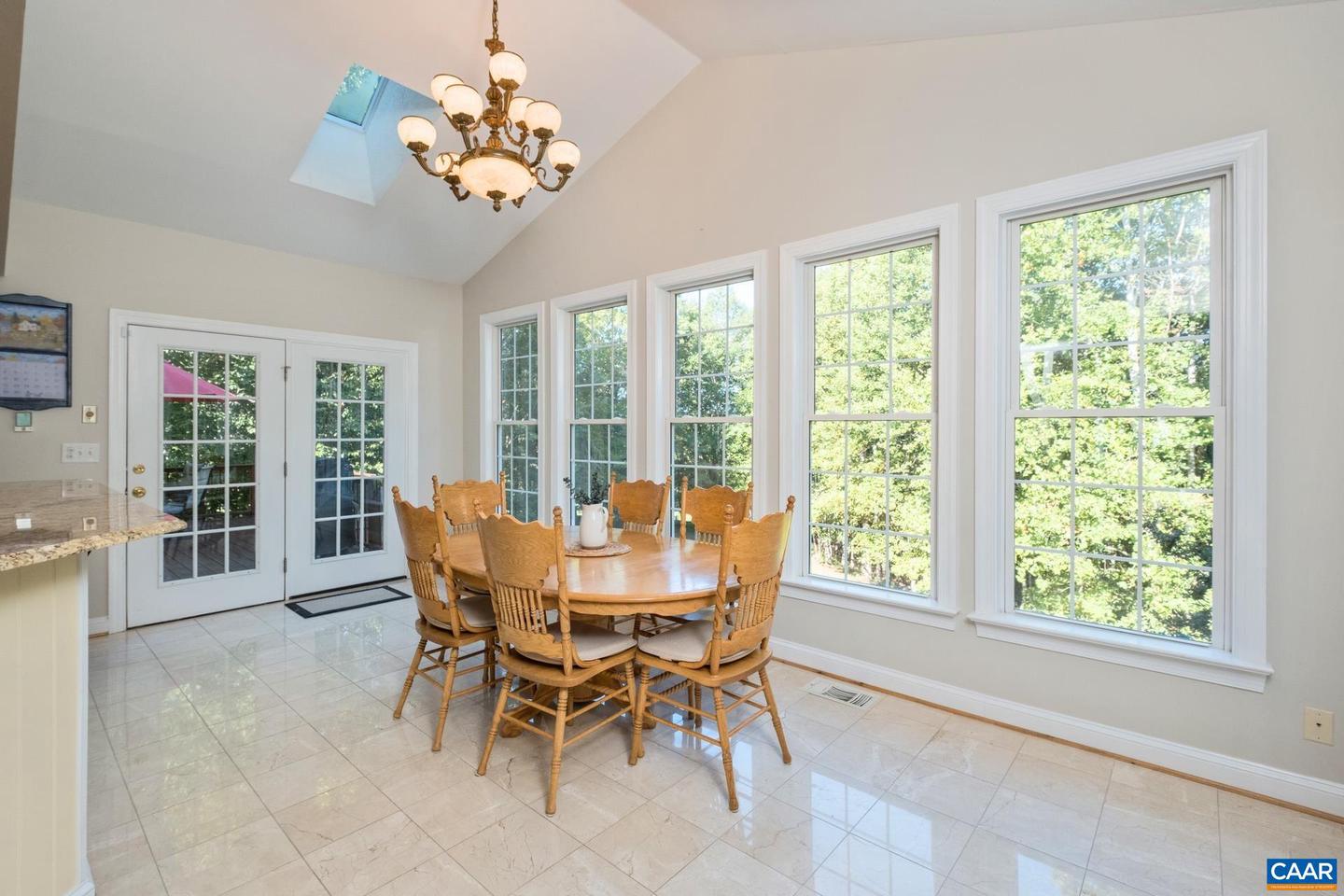 3070 CHIMNEY RDG, CHARLOTTESVILLE, Virginia 22911, 6 Bedrooms Bedrooms, ,4 BathroomsBathrooms,Residential,For sale,3070 CHIMNEY RDG,669102 MLS # 669102