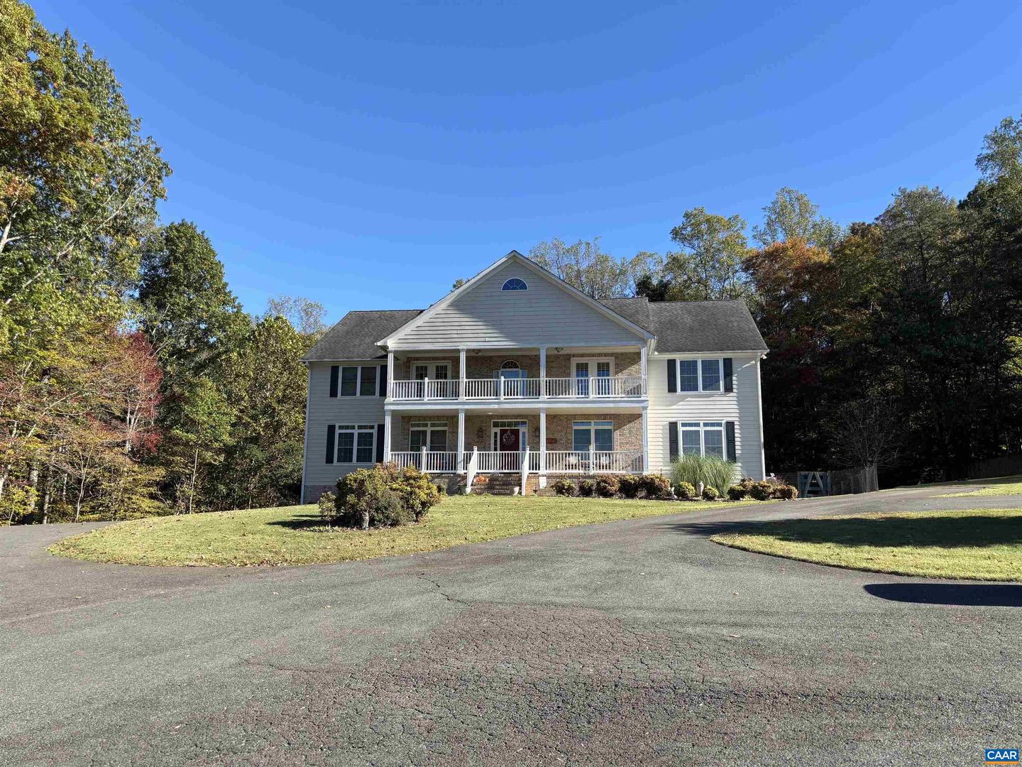 3206/3207 SCARLET OAK LN, CHARLOTTESVILLE, Virginia 22911, 5 Bedrooms Bedrooms, ,4 BathroomsBathrooms,Residential,For sale,3206/3207 SCARLET OAK LN,669104 MLS # 669104