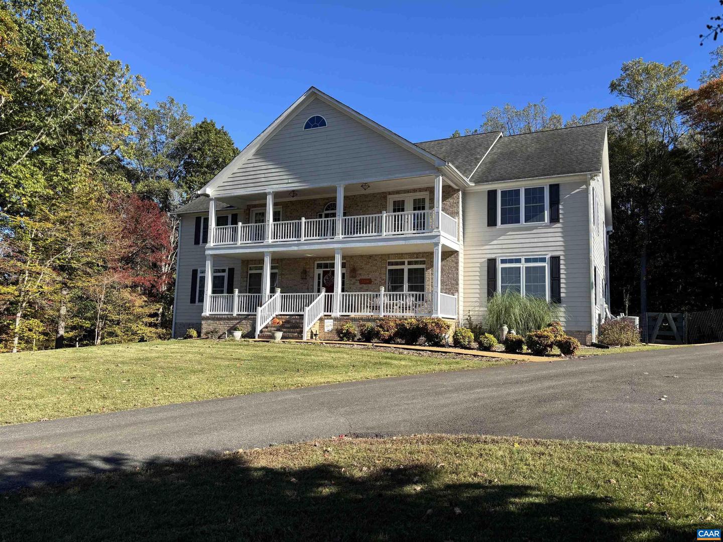 3206/3207 SCARLET OAK LN, CHARLOTTESVILLE, Virginia 22911, 5 Bedrooms Bedrooms, ,4 BathroomsBathrooms,Residential,For sale,3206/3207 SCARLET OAK LN,669104 MLS # 669104