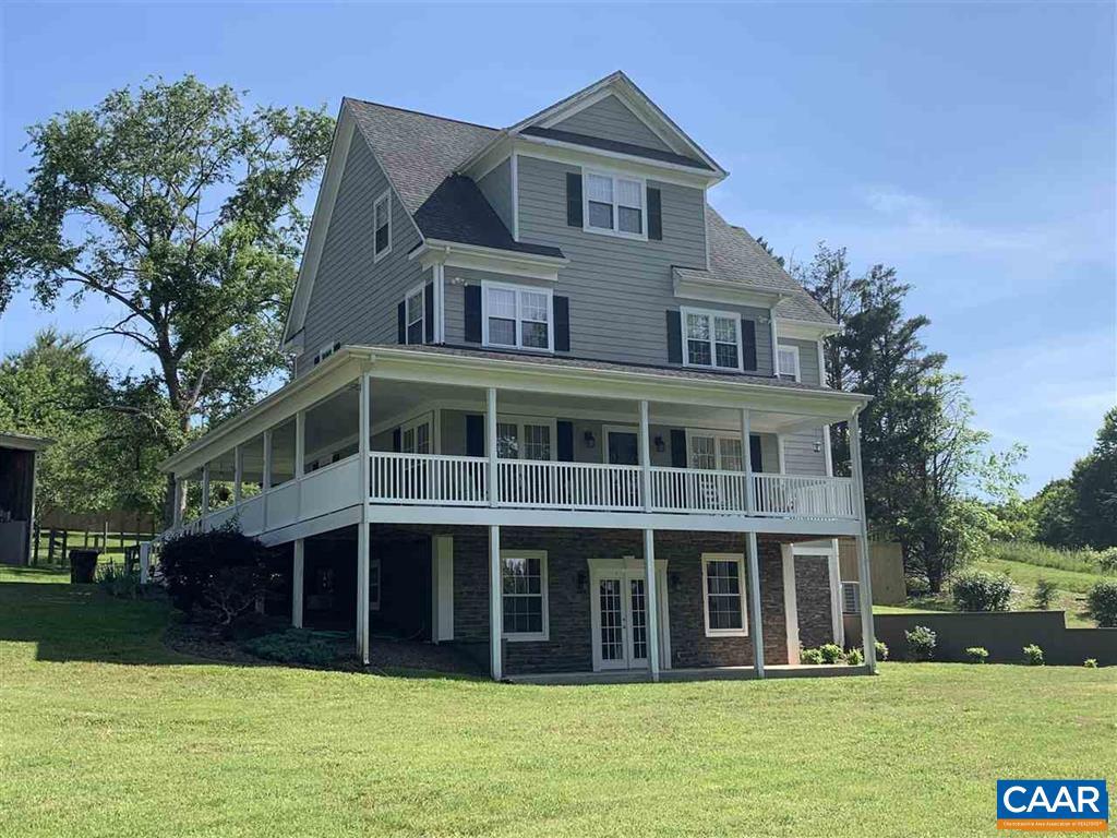 3206/3207 SCARLET OAK LN, CHARLOTTESVILLE, Virginia 22911, 5 Bedrooms Bedrooms, ,4 BathroomsBathrooms,Residential,For sale,3206/3207 SCARLET OAK LN,669104 MLS # 669104