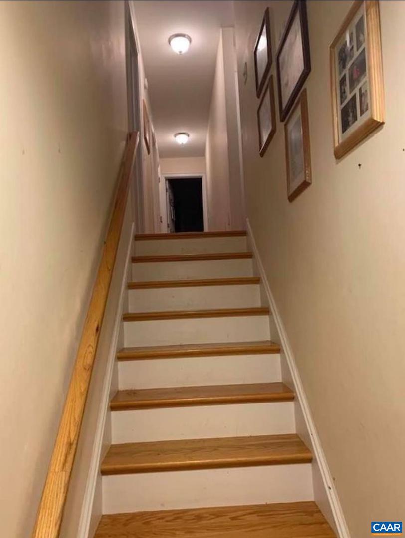 3206/3207 SCARLET OAK LN, CHARLOTTESVILLE, Virginia 22911, 5 Bedrooms Bedrooms, ,4 BathroomsBathrooms,Residential,For sale,3206/3207 SCARLET OAK LN,669104 MLS # 669104