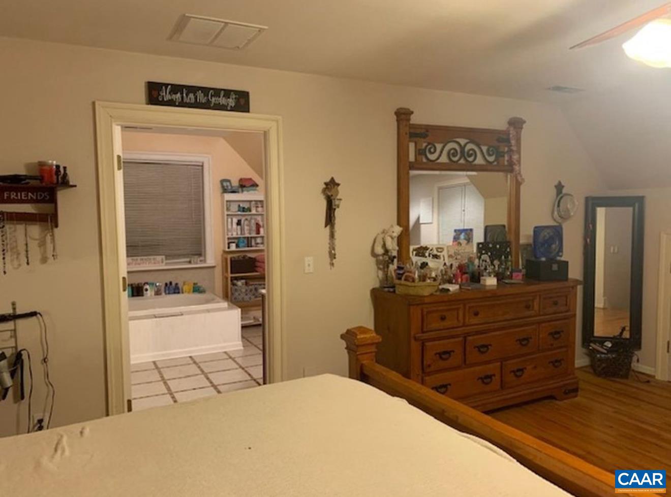 3206/3207 SCARLET OAK LN, CHARLOTTESVILLE, Virginia 22911, 5 Bedrooms Bedrooms, ,4 BathroomsBathrooms,Residential,For sale,3206/3207 SCARLET OAK LN,669104 MLS # 669104