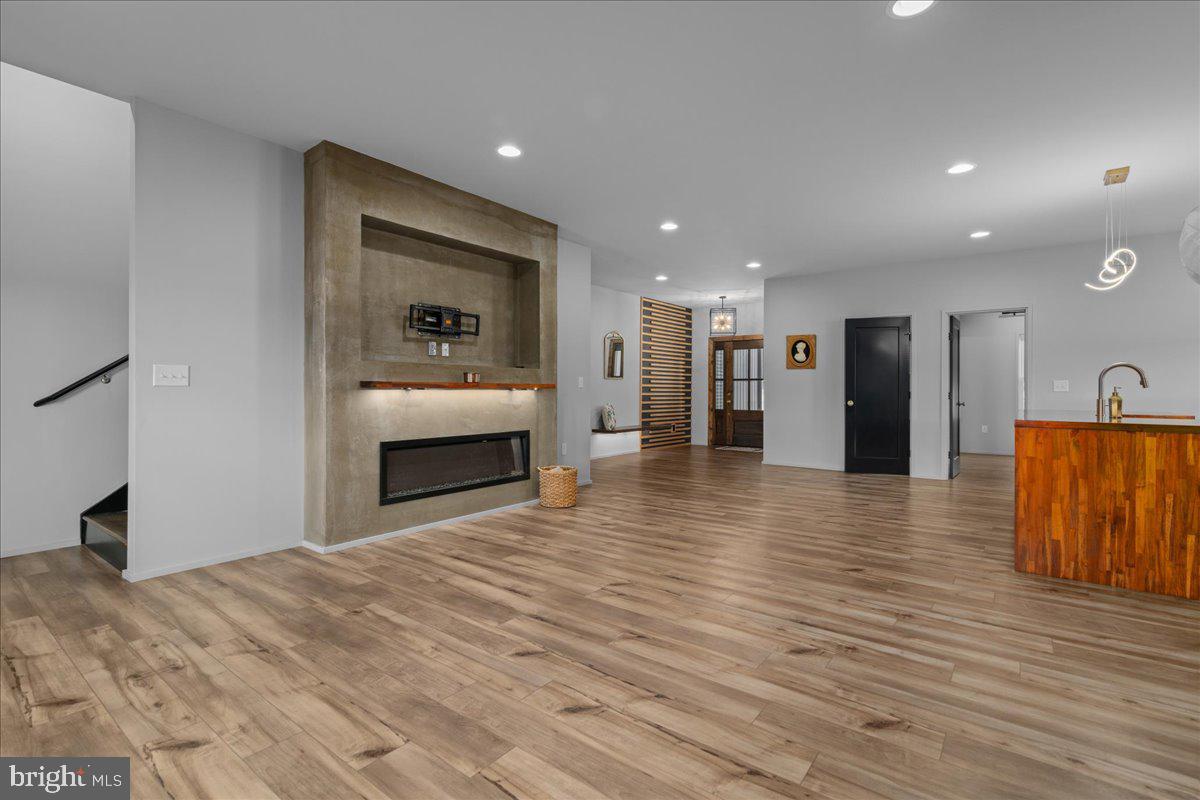 6573 FOREST RD, GOODE, Virginia 24556, 4 Bedrooms Bedrooms, ,5 BathroomsBathrooms,Residential,For sale,6573 FOREST RD,VABV2000250 MLS # VABV2000250