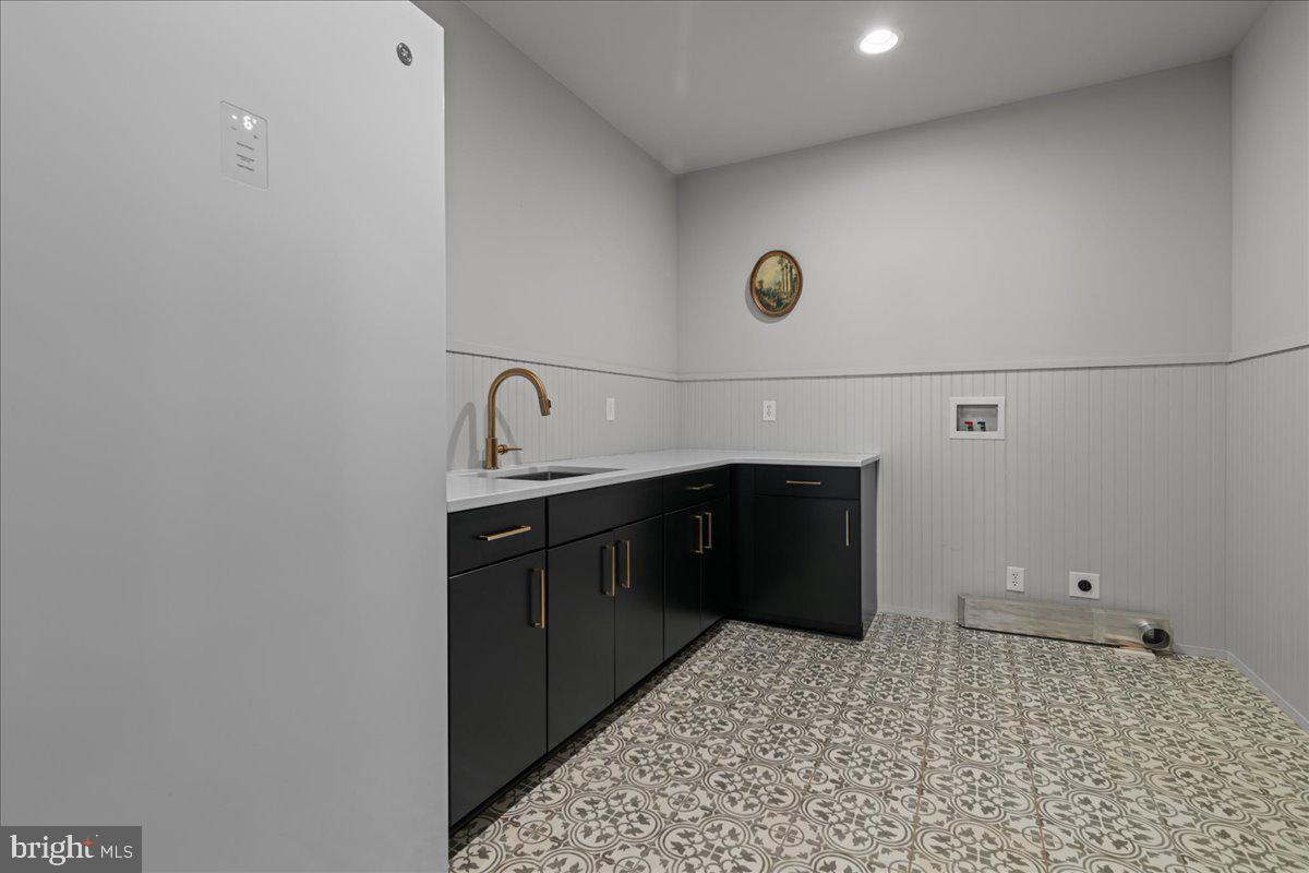 6573 FOREST RD, GOODE, Virginia 24556, 4 Bedrooms Bedrooms, ,5 BathroomsBathrooms,Residential,For sale,6573 FOREST RD,VABV2000250 MLS # VABV2000250