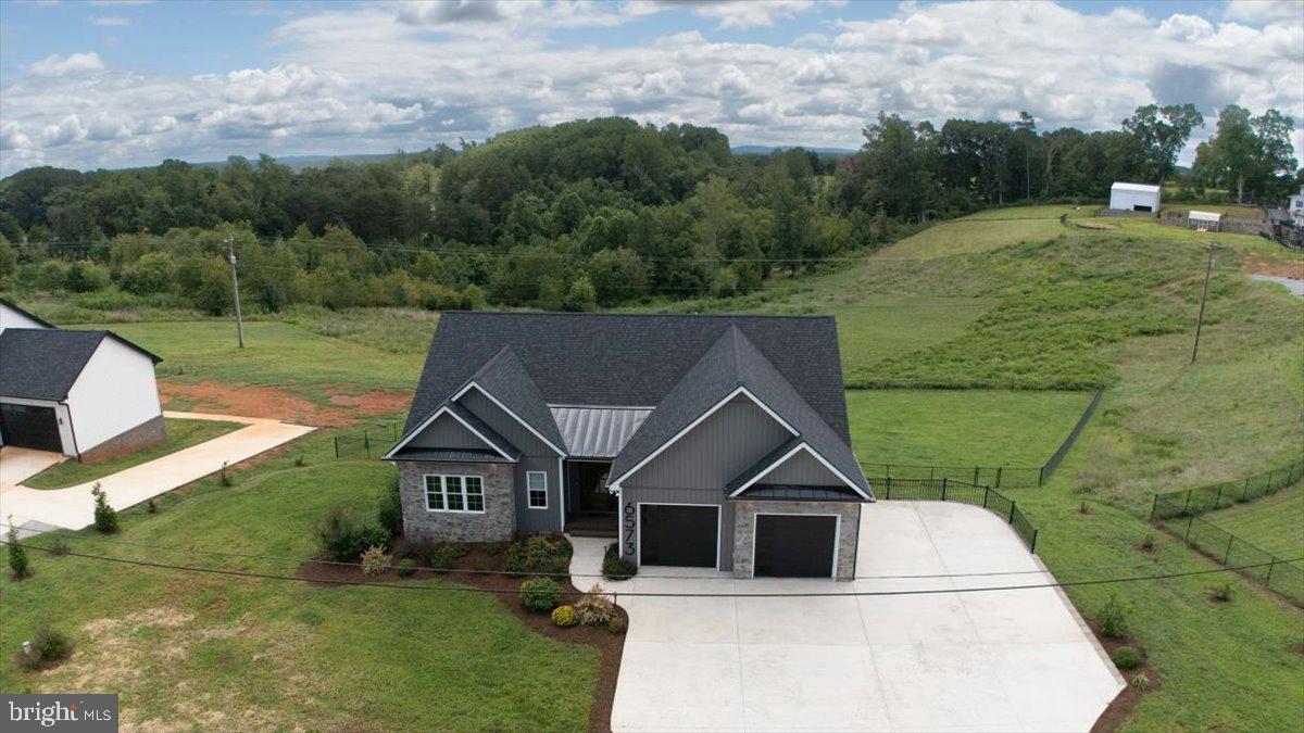 6573 FOREST RD, GOODE, Virginia 24556, 4 Bedrooms Bedrooms, ,5 BathroomsBathrooms,Residential,For sale,6573 FOREST RD,VABV2000250 MLS # VABV2000250