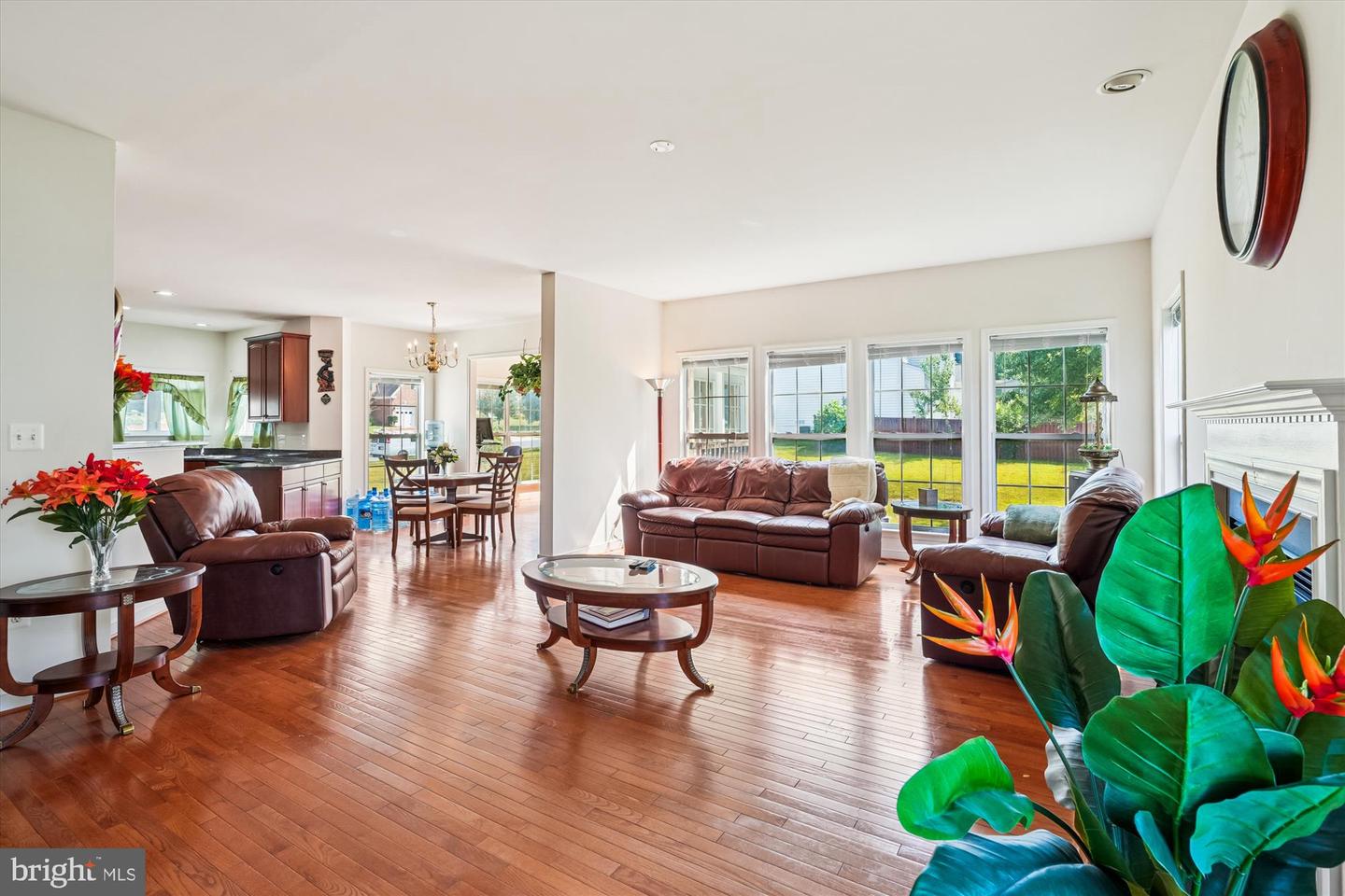 13201 QUATE LN, WOODBRIDGE, Virginia 22193, 4 Bedrooms Bedrooms, ,4 BathroomsBathrooms,Residential,For sale,13201 QUATE LN,VAPW2104272 MLS # VAPW2104272