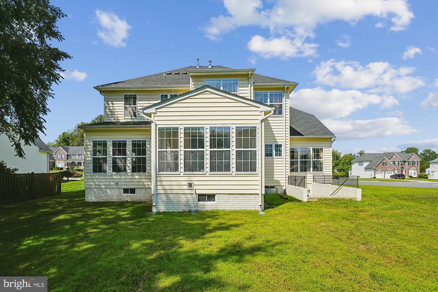 13201 QUATE LN, WOODBRIDGE, Virginia 22193, 4 Bedrooms Bedrooms, ,4 BathroomsBathrooms,Residential,For sale,13201 QUATE LN,VAPW2104272 MLS # VAPW2104272