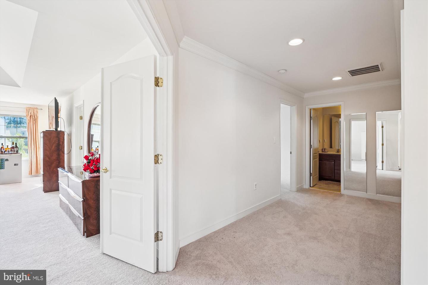 13201 QUATE LN, WOODBRIDGE, Virginia 22193, 4 Bedrooms Bedrooms, ,4 BathroomsBathrooms,Residential,For sale,13201 QUATE LN,VAPW2104272 MLS # VAPW2104272 13201 QUATE LN, WOODBRIDGE, Virginia 22193, 4 Bedrooms Bedrooms, ,4 BathroomsBathrooms,Residential,For sale,13201 QUATE LN,VAPW2104272 MLS # VAPW2104272