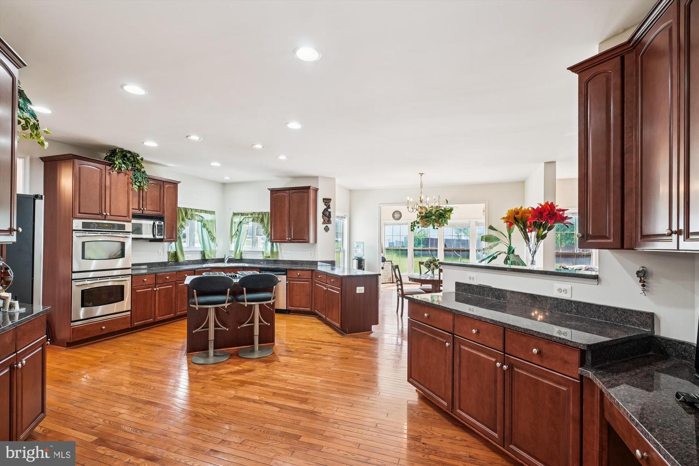 13201 QUATE LN, WOODBRIDGE, Virginia 22193, 4 Bedrooms Bedrooms, ,4 BathroomsBathrooms,Residential,For sale,13201 QUATE LN,VAPW2104272 MLS # VAPW2104272