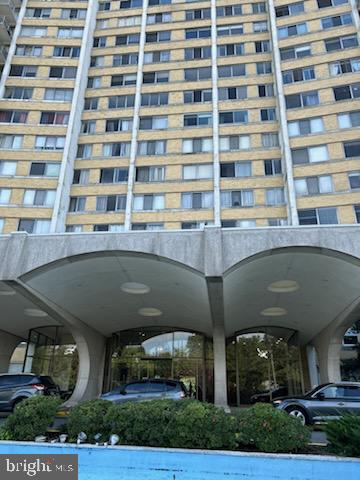 301 N BEAUREGARD ST #1210, ALEXANDRIA, Virginia 22312, 1 Bedroom Bedrooms, ,1 BathroomBathrooms,Residential,For sale,301 N BEAUREGARD ST #1210,VAAX2049866 MLS # VAAX2049866
