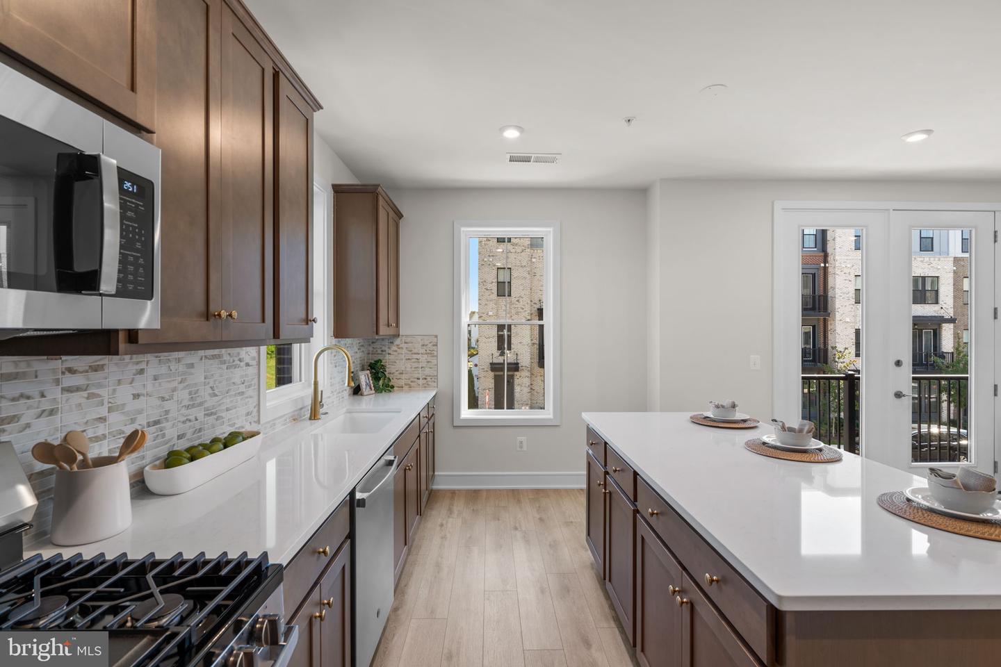 21823 BECKHORN STATION TER, BROADLANDS, Virginia 20148, 3 Bedrooms Bedrooms, ,2 BathroomsBathrooms,Residential,For sale,21823 BECKHORN STATION TER,VALO2107090 MLS # VALO2107090