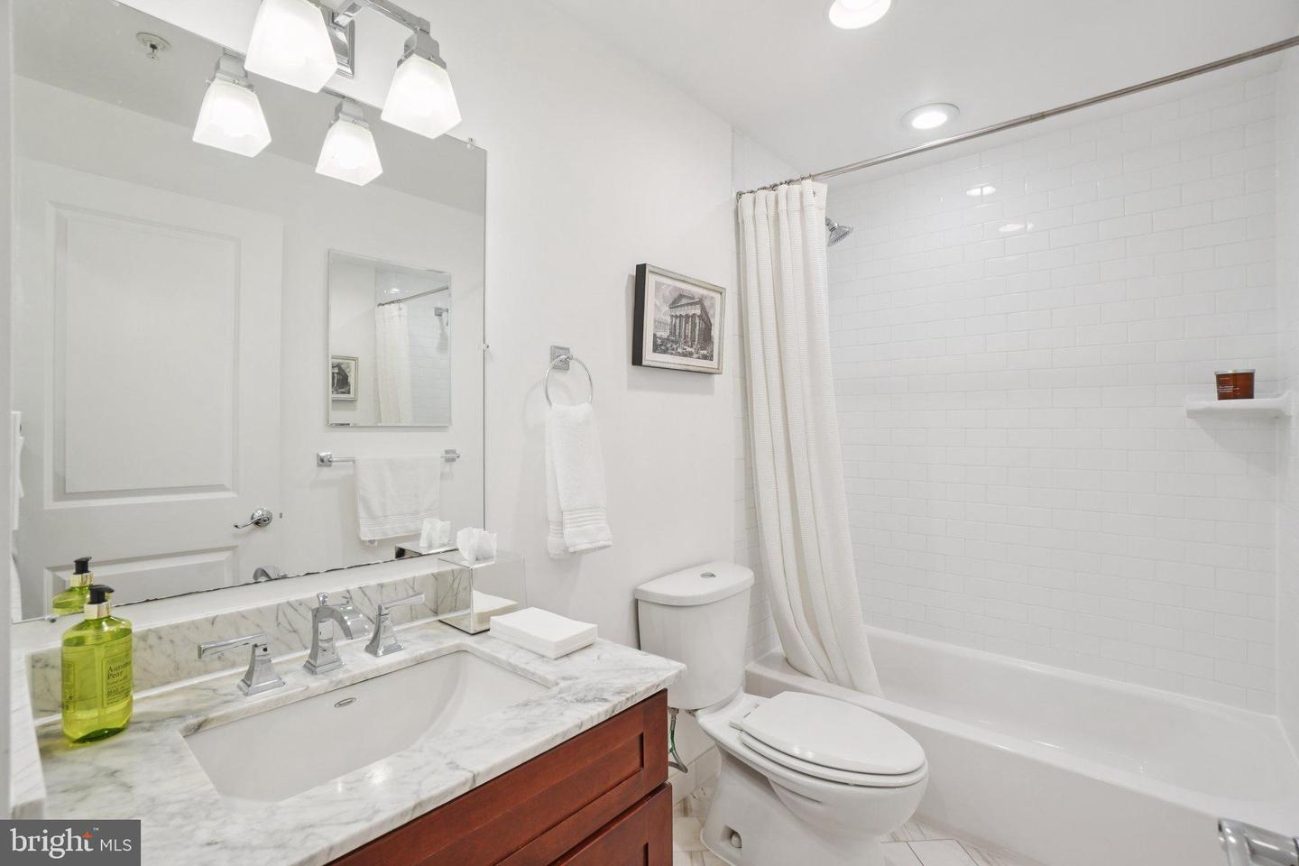 1840 VERNON ST NW #208, WASHINGTON, District Of Columbia 20009, 1 Bedroom Bedrooms, 4 Rooms Rooms,1 BathroomBathrooms,Residential,For sale,1840 VERNON ST NW #208,DCDC2222980 MLS # DCDC2222980 1840 VERNON ST NW #208, WASHINGTON, District Of Columbia 20009, 1 Bedroom Bedrooms, 4 Rooms Rooms,1 BathroomBathrooms,Residential,For sale,1840 VERNON ST NW #208,DCDC2222980 MLS # DCDC2222980