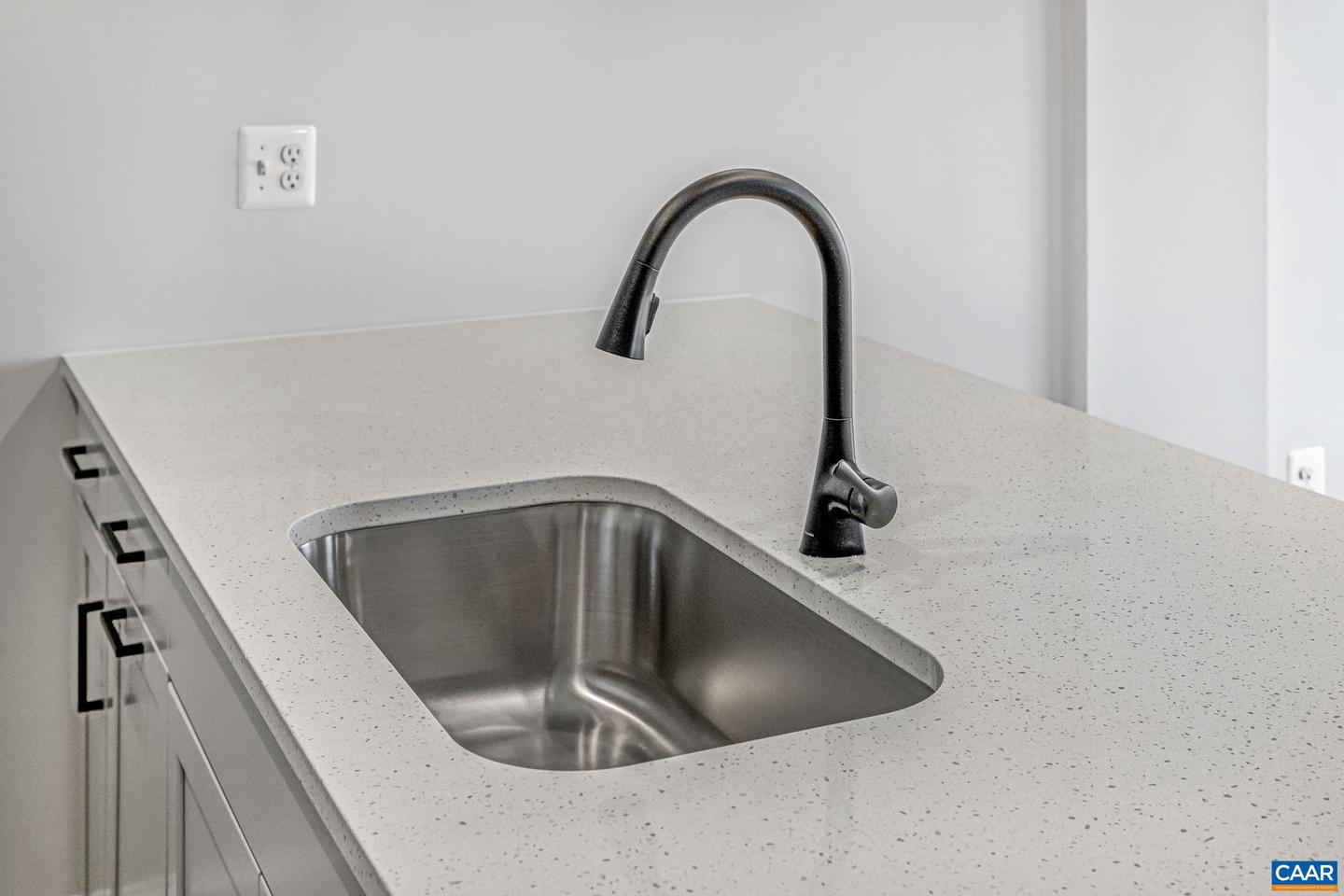 213 SUNBIRD LN, WAYNESBORO, Virginia 22980, 3 Bedrooms Bedrooms, ,2 BathroomsBathrooms,Residential,For sale,213 SUNBIRD LN,669113 MLS # 669113 213 SUNBIRD LN, WAYNESBORO, Virginia 22980, 3 Bedrooms Bedrooms, ,2 BathroomsBathrooms,Residential,For sale,213 SUNBIRD LN,669113 MLS # 669113