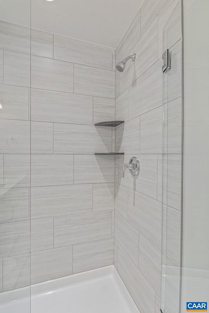 213 SUNBIRD LN, WAYNESBORO, Virginia 22980, 3 Bedrooms Bedrooms, ,2 BathroomsBathrooms,Residential,For sale,213 SUNBIRD LN,669113 MLS # 669113 213 SUNBIRD LN, WAYNESBORO, Virginia 22980, 3 Bedrooms Bedrooms, ,2 BathroomsBathrooms,Residential,For sale,213 SUNBIRD LN,669113 MLS # 669113