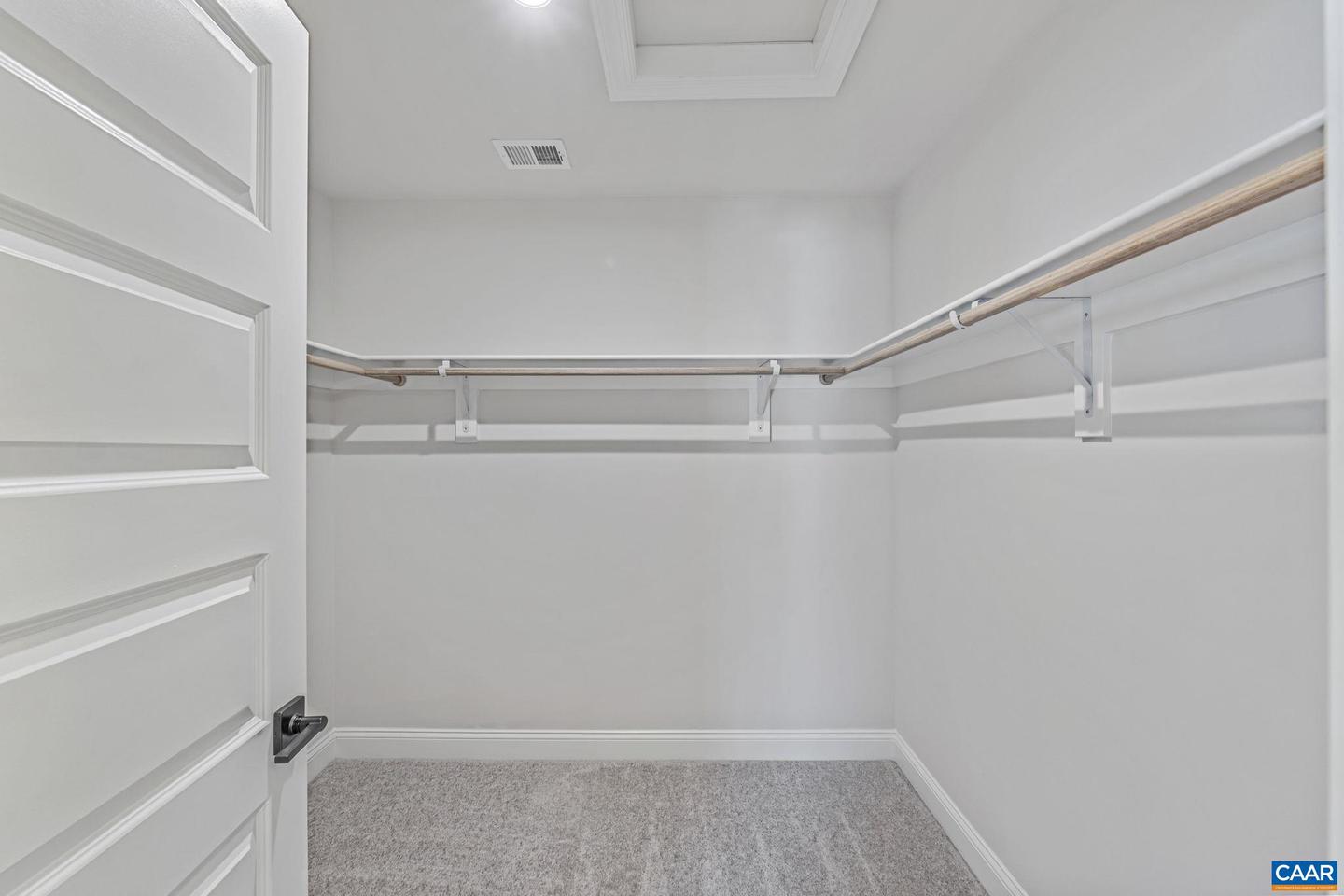 213 SUNBIRD LN, WAYNESBORO, Virginia 22980, 3 Bedrooms Bedrooms, ,2 BathroomsBathrooms,Residential,For sale,213 SUNBIRD LN,669113 MLS # 669113 213 SUNBIRD LN, WAYNESBORO, Virginia 22980, 3 Bedrooms Bedrooms, ,2 BathroomsBathrooms,Residential,For sale,213 SUNBIRD LN,669113 MLS # 669113