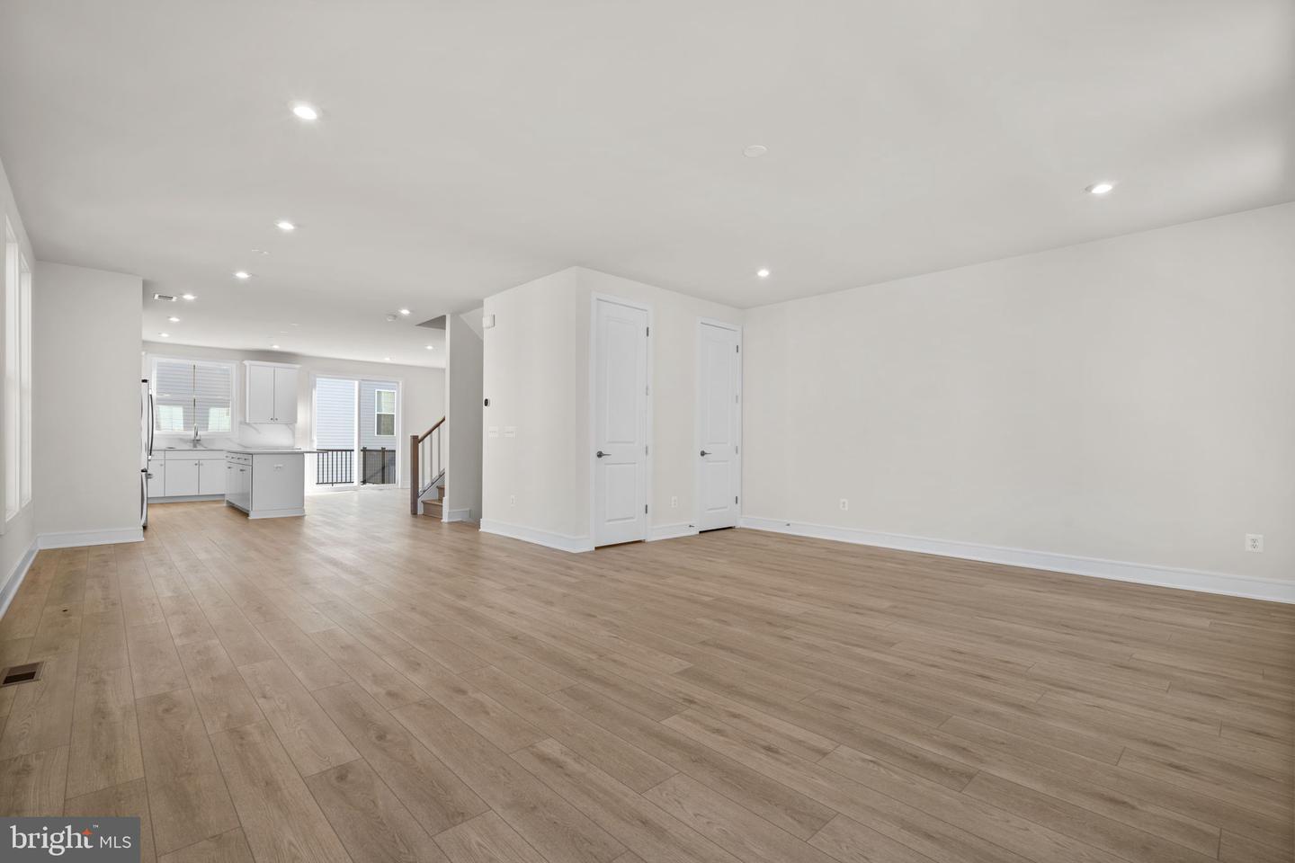 42129 PICASSO SQ, ASHBURN, Virginia 20148, 3 Bedrooms Bedrooms, ,3 BathroomsBathrooms,Residential,For sale,42129 PICASSO SQ,VALO2107114 MLS # VALO2107114