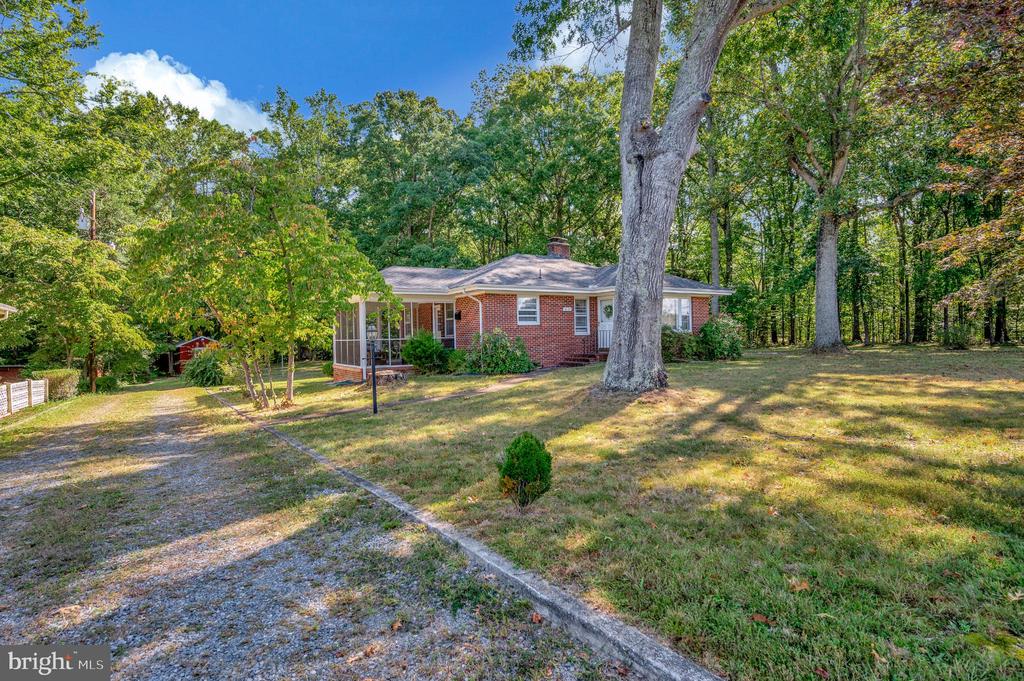 8625 BROCK RD, SPOTSYLVANIA, Virginia 22553, 2 Bedrooms Bedrooms, ,1 BathroomBathrooms,Residential,8625 BROCK RD,VASP2036170 MLS # VASP2036170